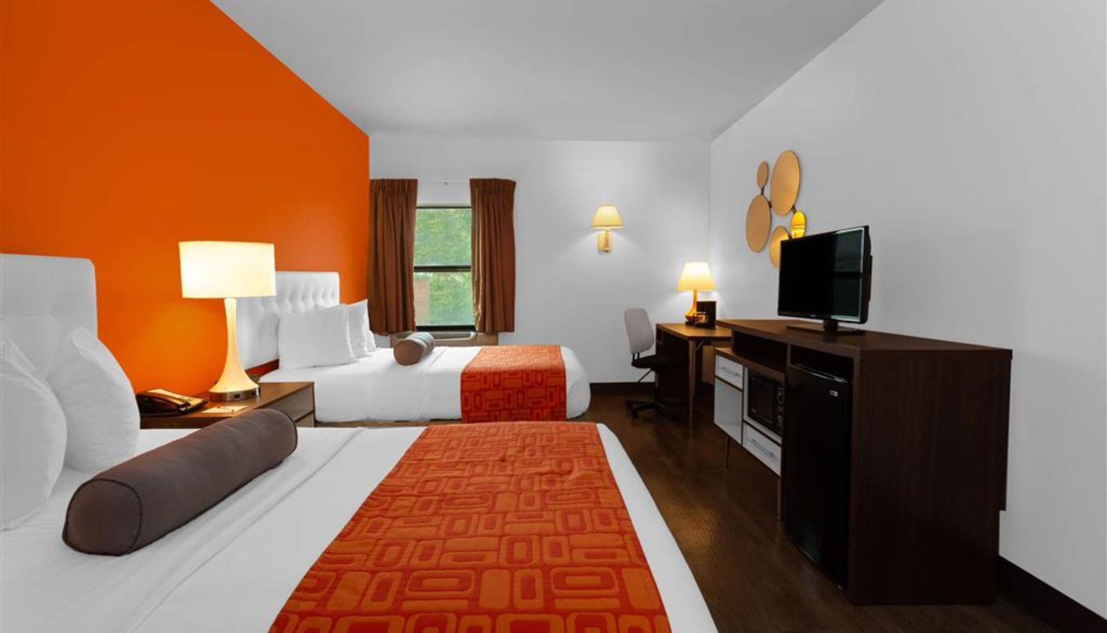 Zimmer - Howard Johnson by Wyndham Waukegan Great Lakes