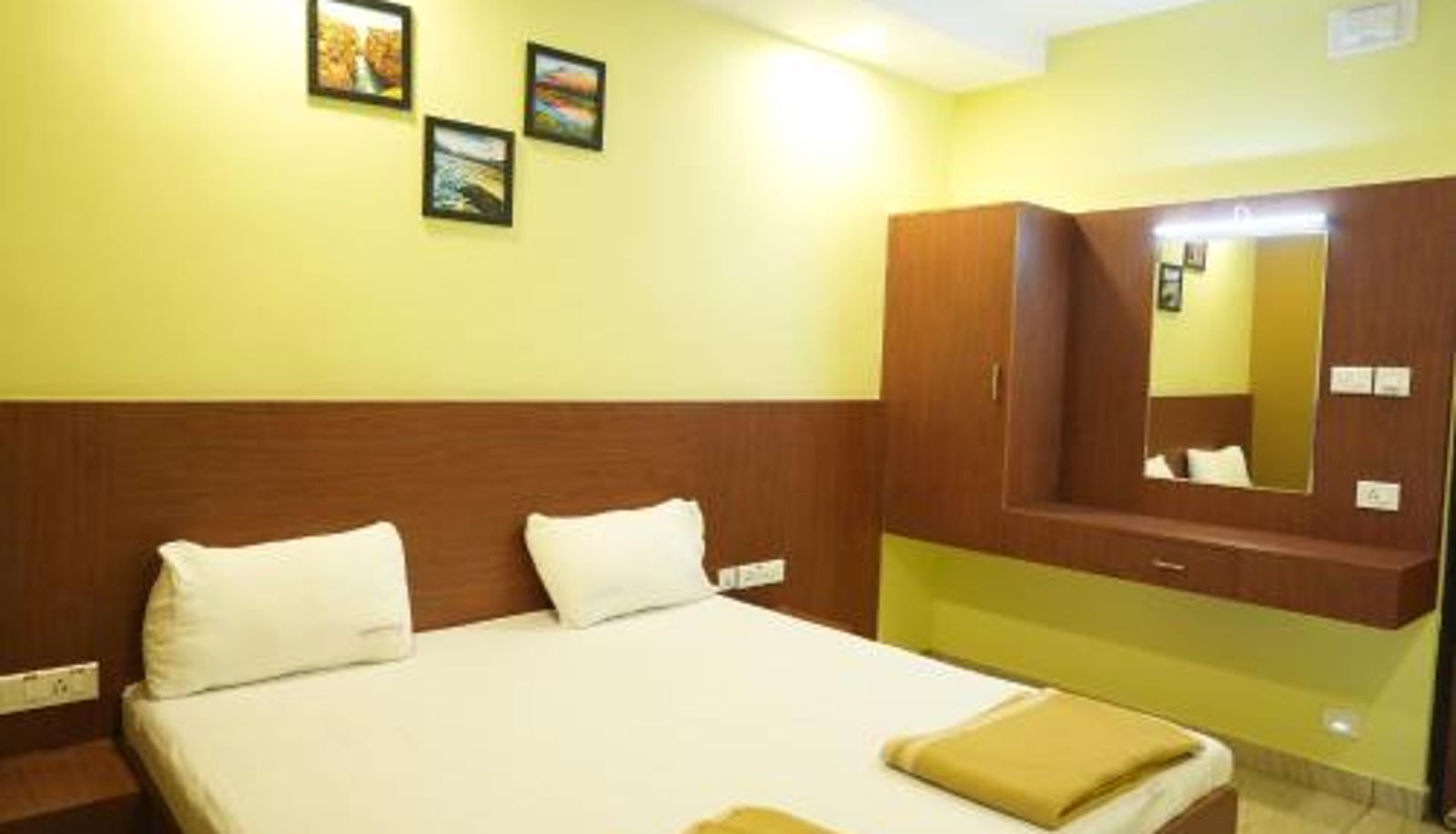 Suite - Sri Krishnan Residency
