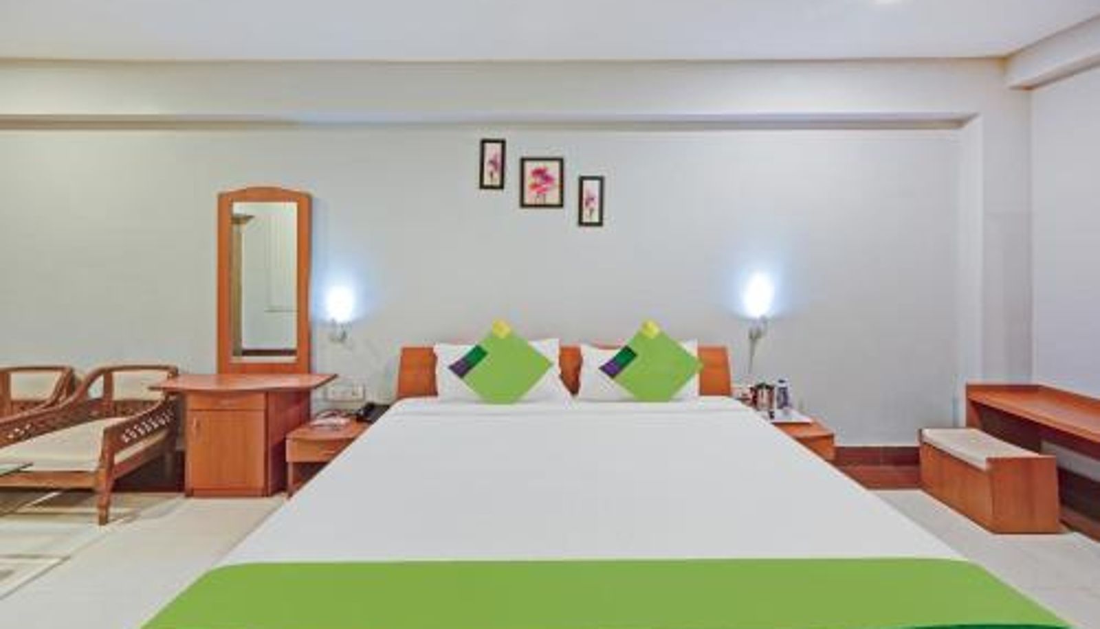 Family room - Treebo Sidhartha International Baliapanda