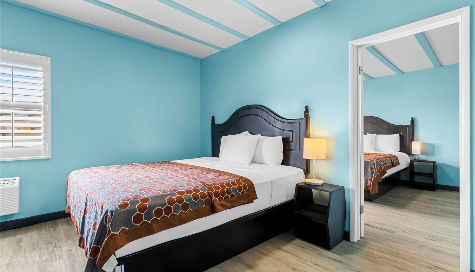 Habitación - Rodeway Inn & Suites North Hollywood Burbank Airport - Universal Area