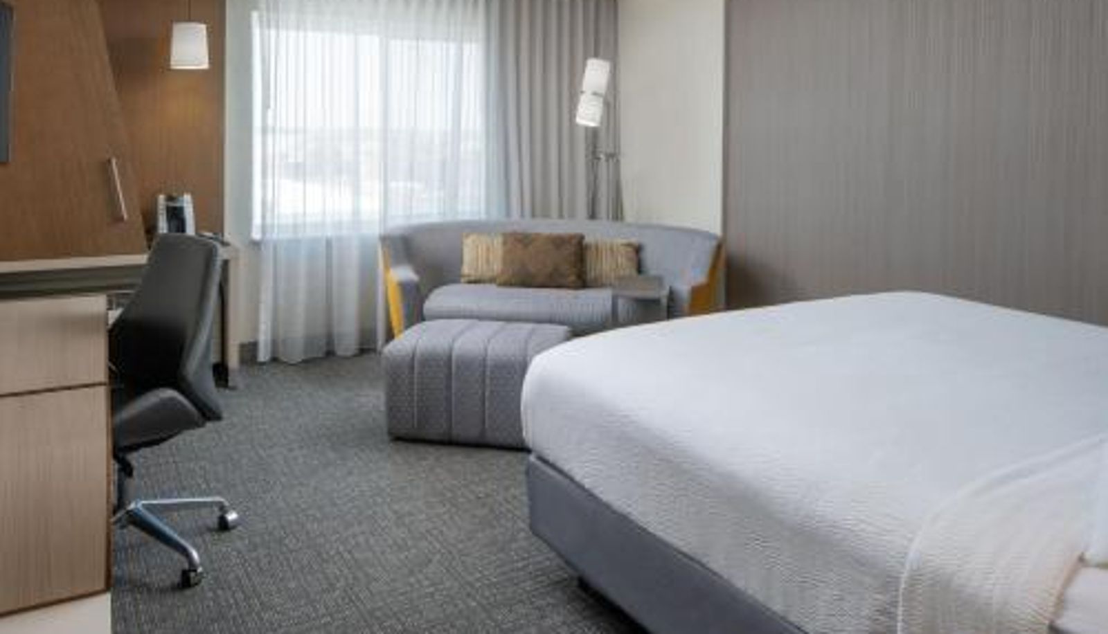 Camera - Courtyard by Marriott Houston Northwest/Cypress