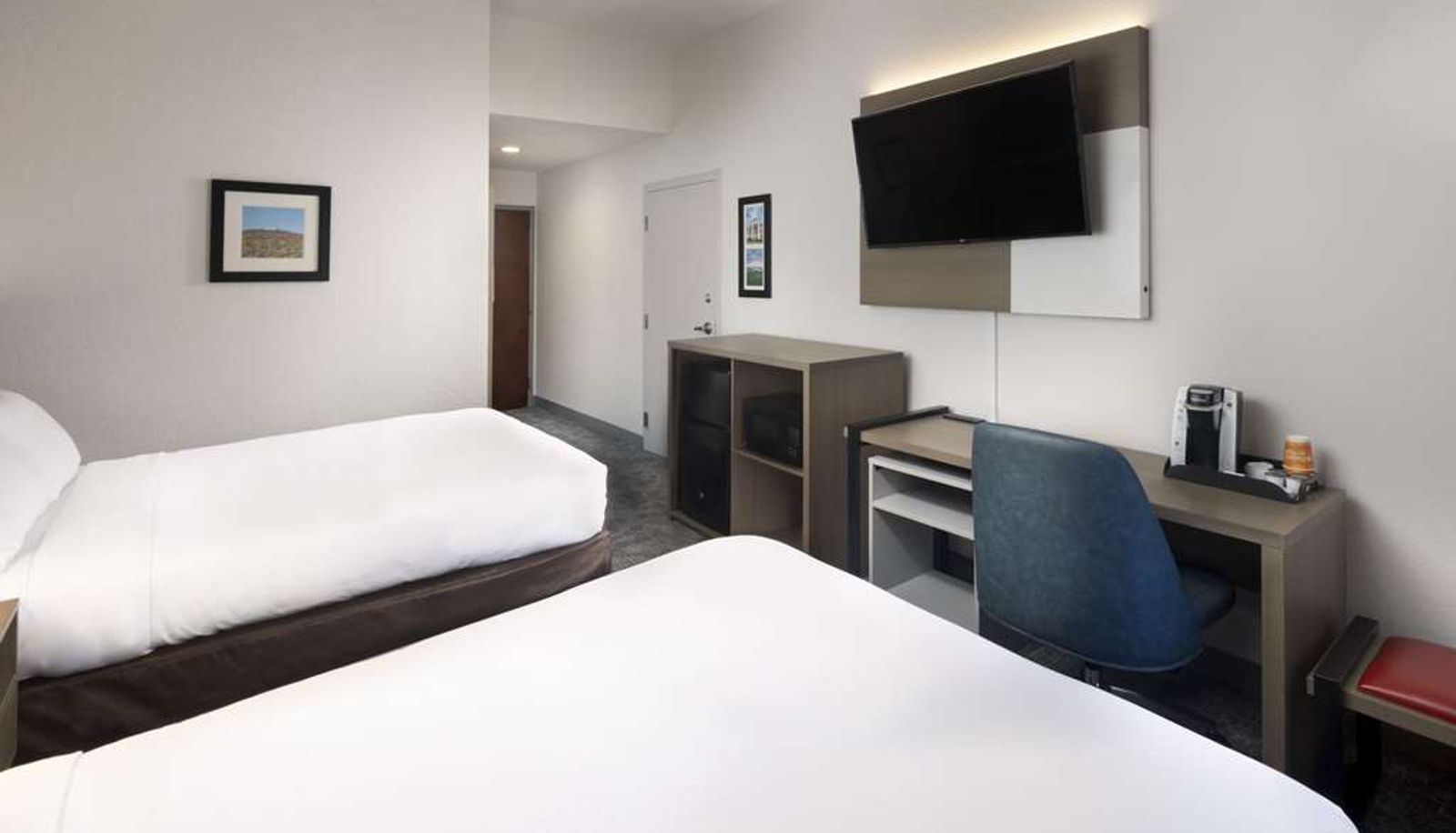 Camera - Comfort Inn & Suites Dahlonega University Area