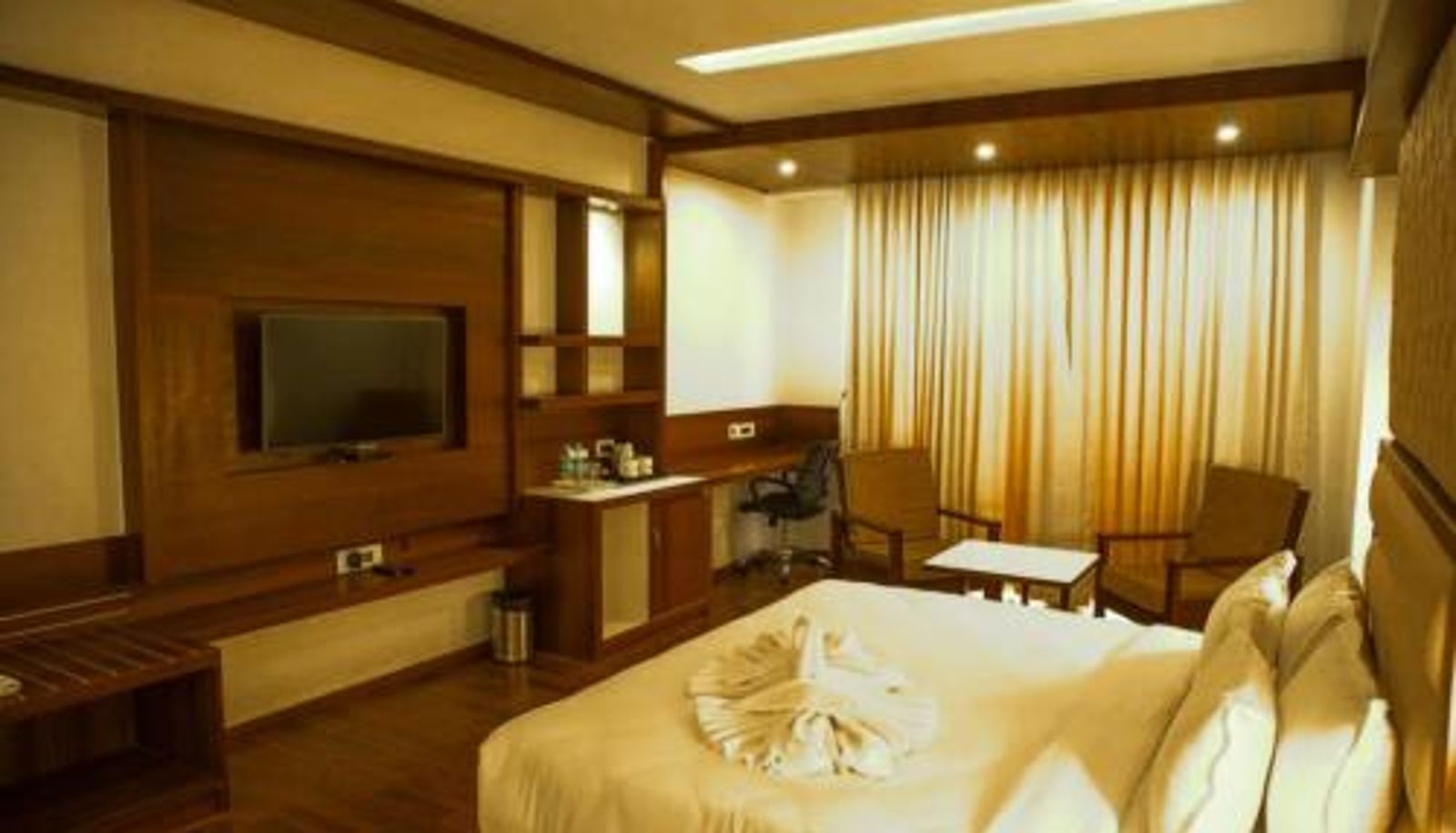 Room - Hotel Preethi International