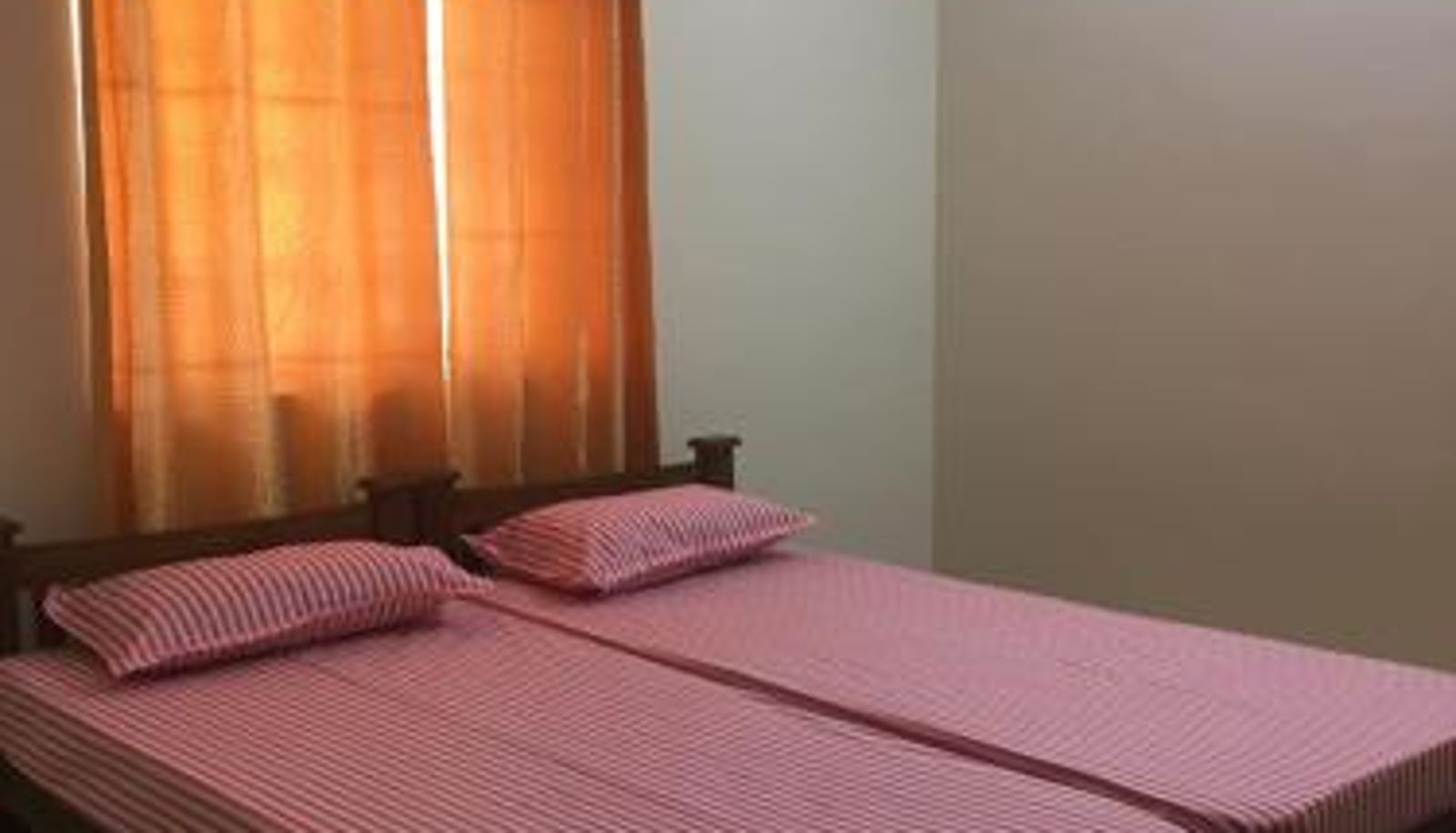 Kamer - Coimbatore  Kinathukadavu Shantham Service Apartments