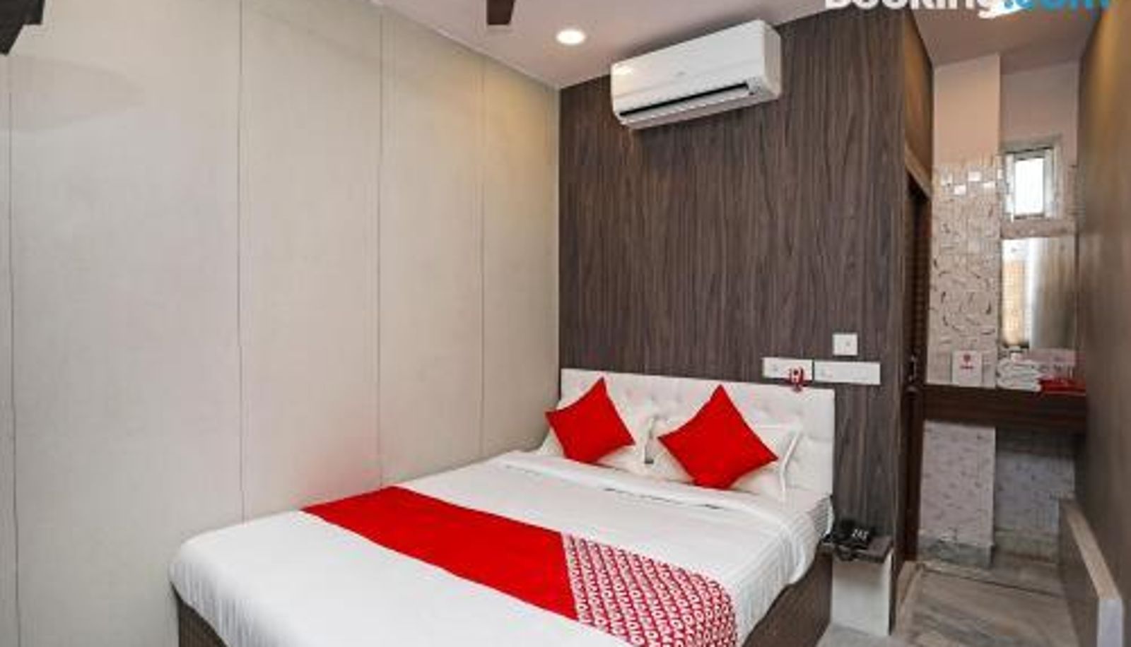 Chambre triple - OYO 99 Kombo Stay