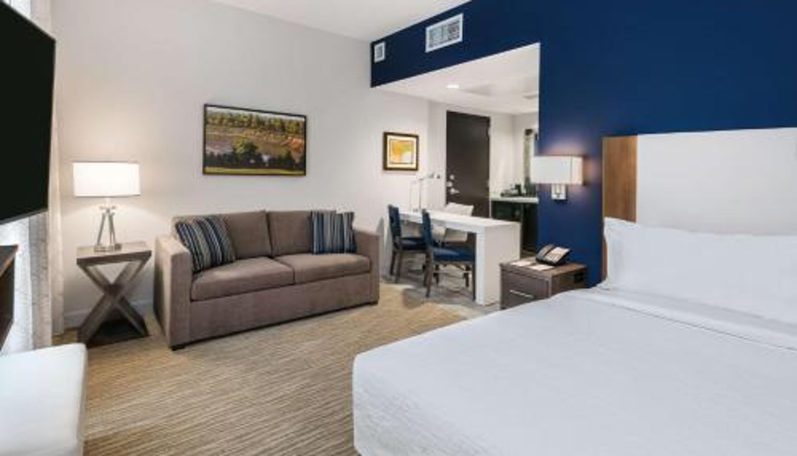 Suite - Embassy Suites By Hilton College Station
