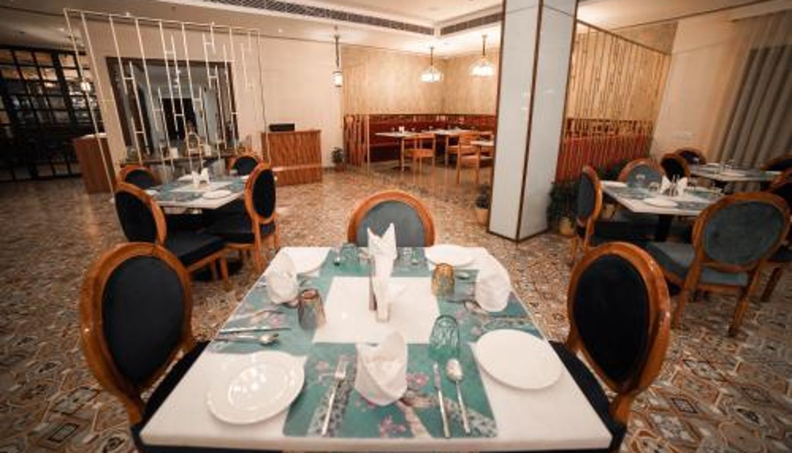 Frühstücksraum innerhalb des Restaurants - Hotel Le Amritam