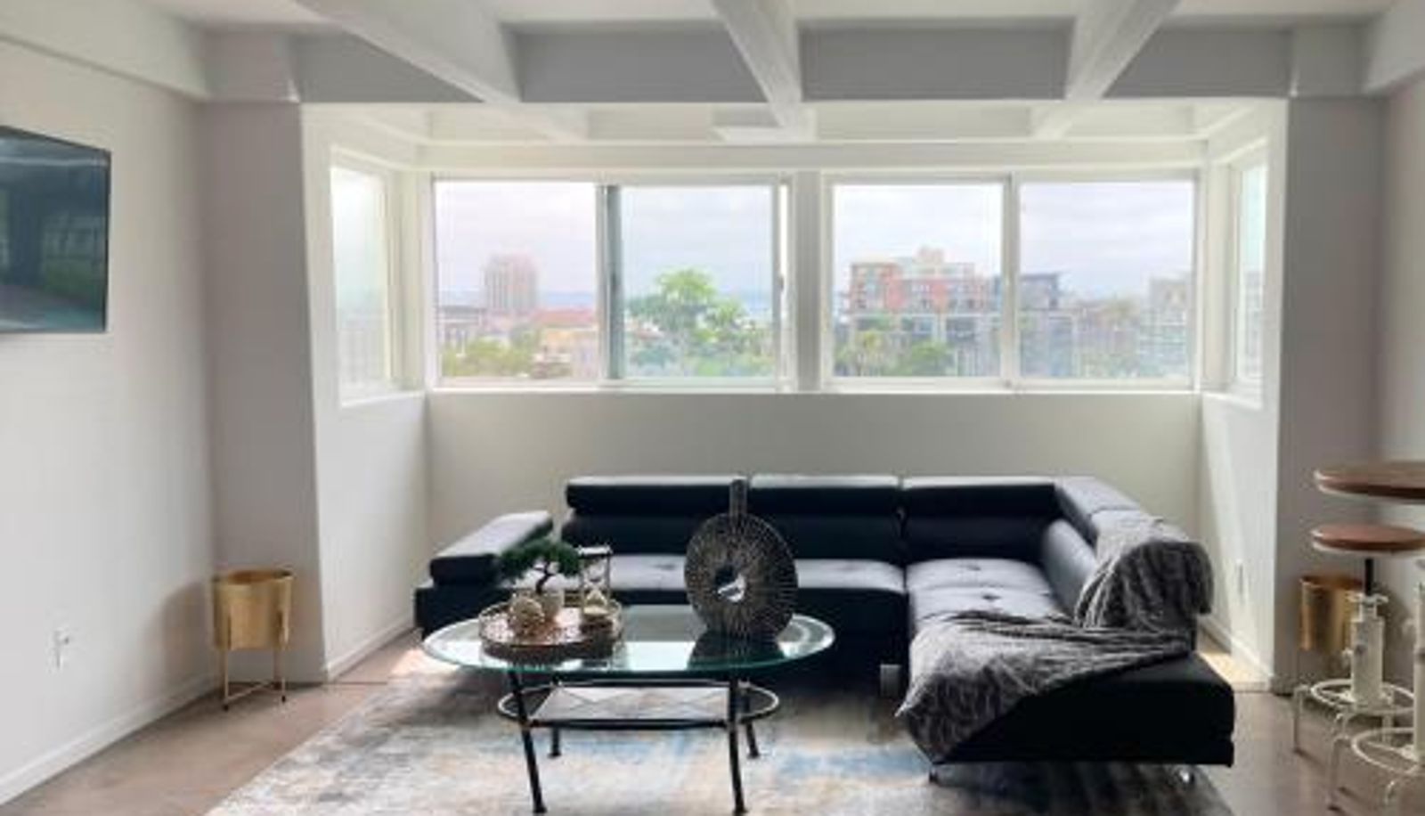 Camera standard - Little Italy Modern Lofts