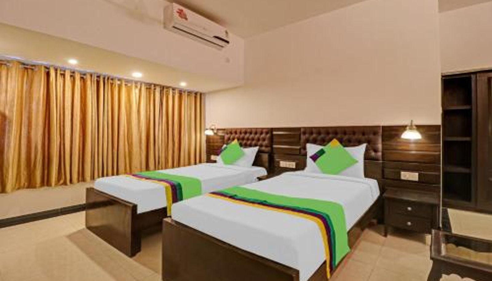 Kamer - Treebo White Inn Koramangala
