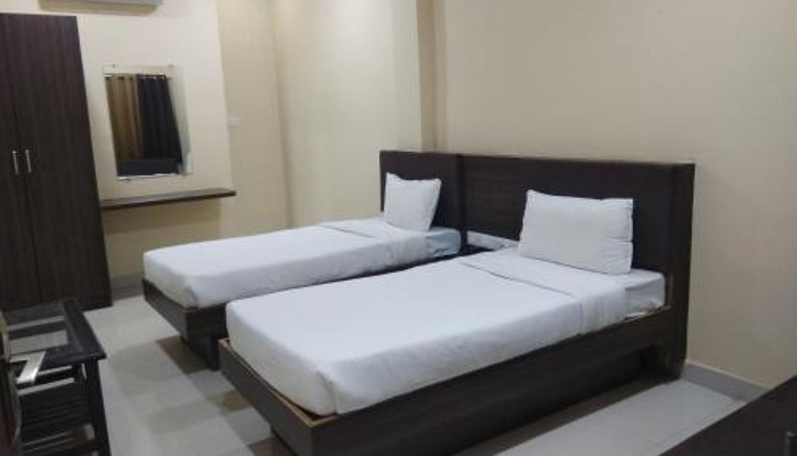 Info - HOTEL SMR Palace
