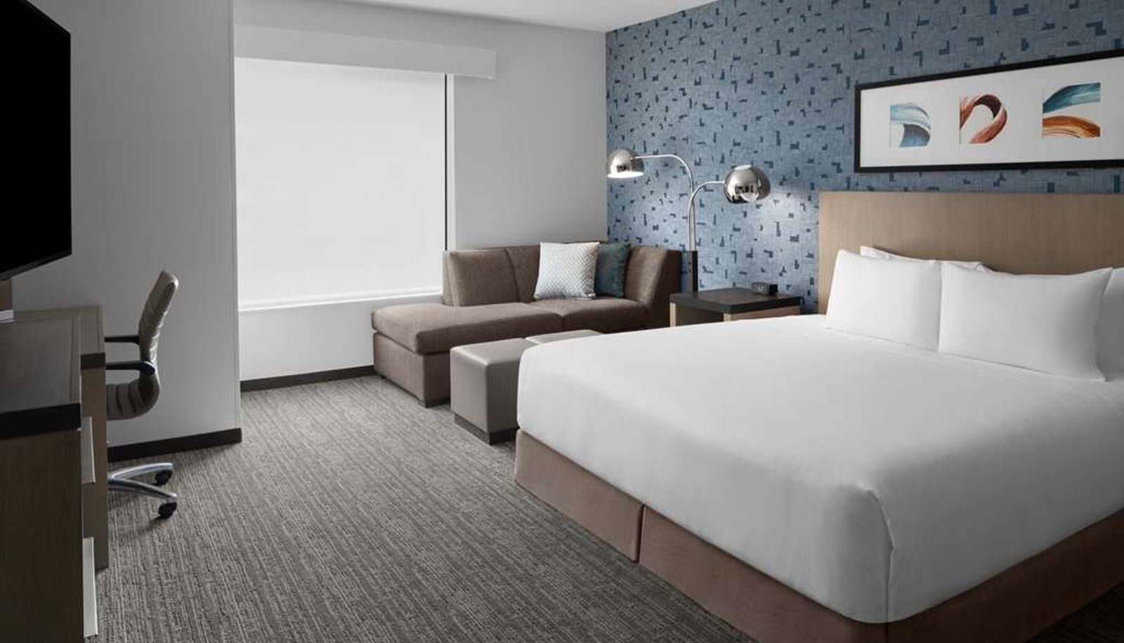 Zimmer - Hyatt House Lansing / University Area