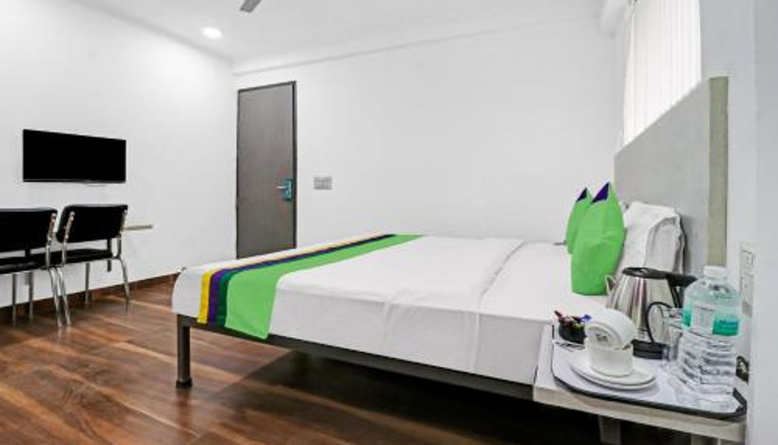 Zimmer - Treebo Grand Town House