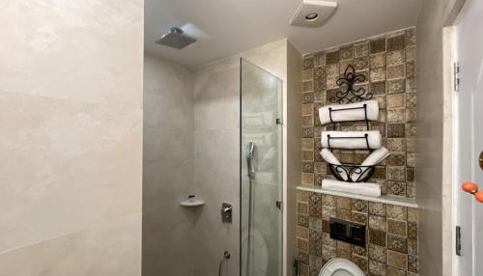 Cuarto de baño - Sterling Marbella Dehradun