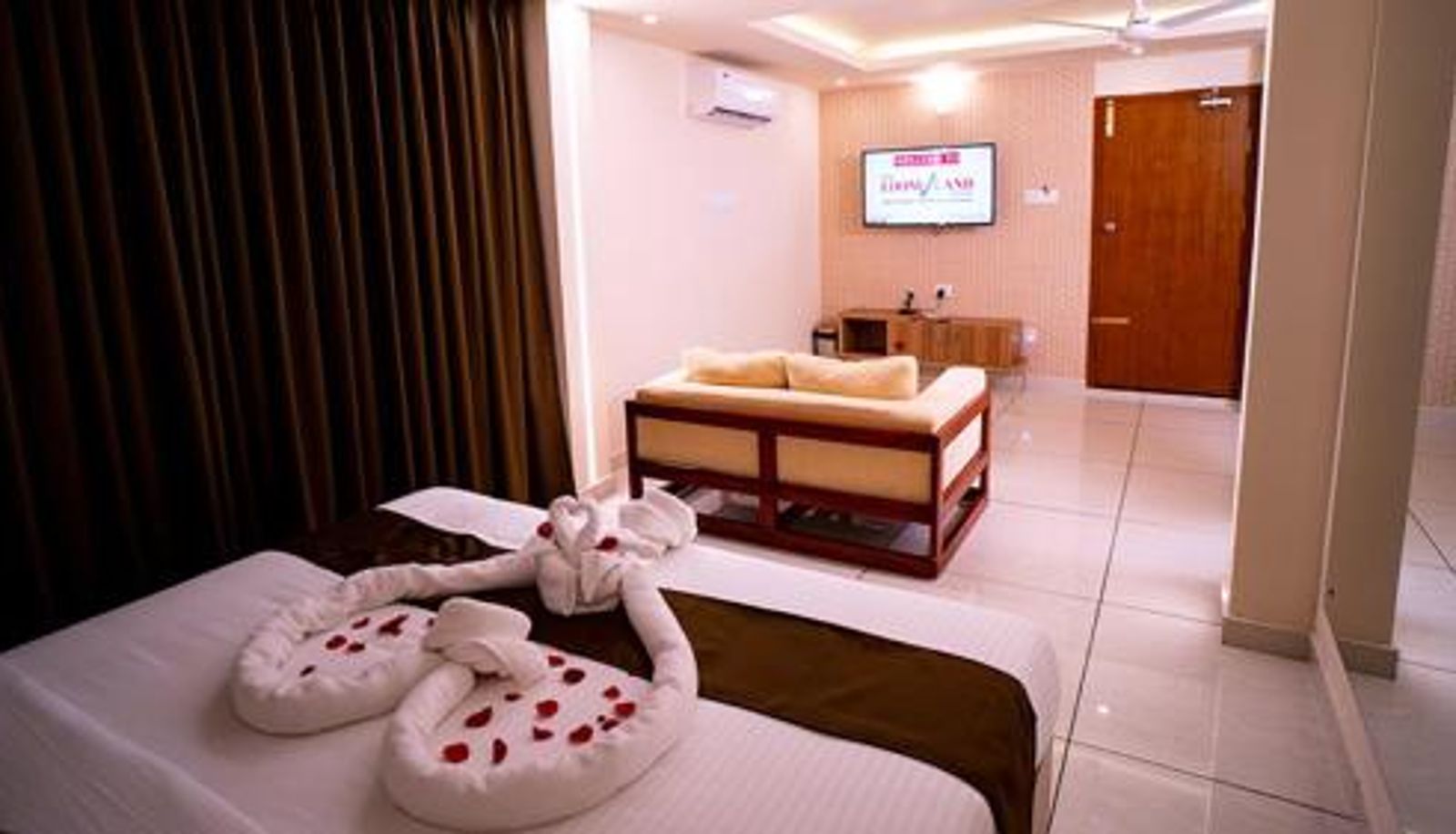Room - Kannur KTDC Loom Land
