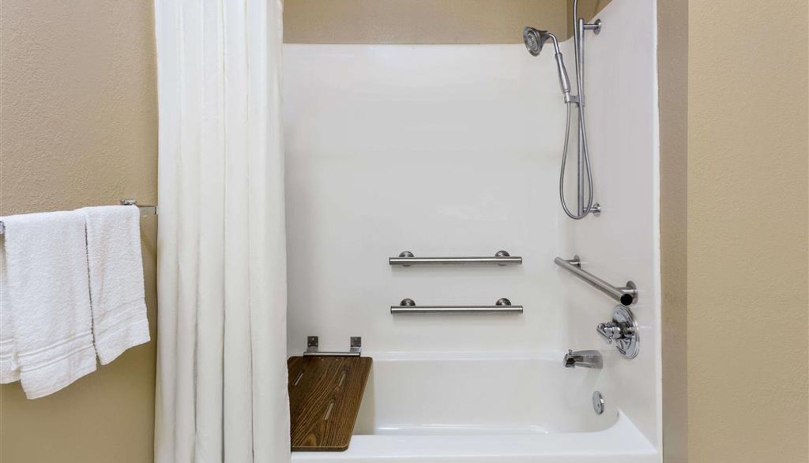 Zimmer - Super 8 by Wyndham Freeport