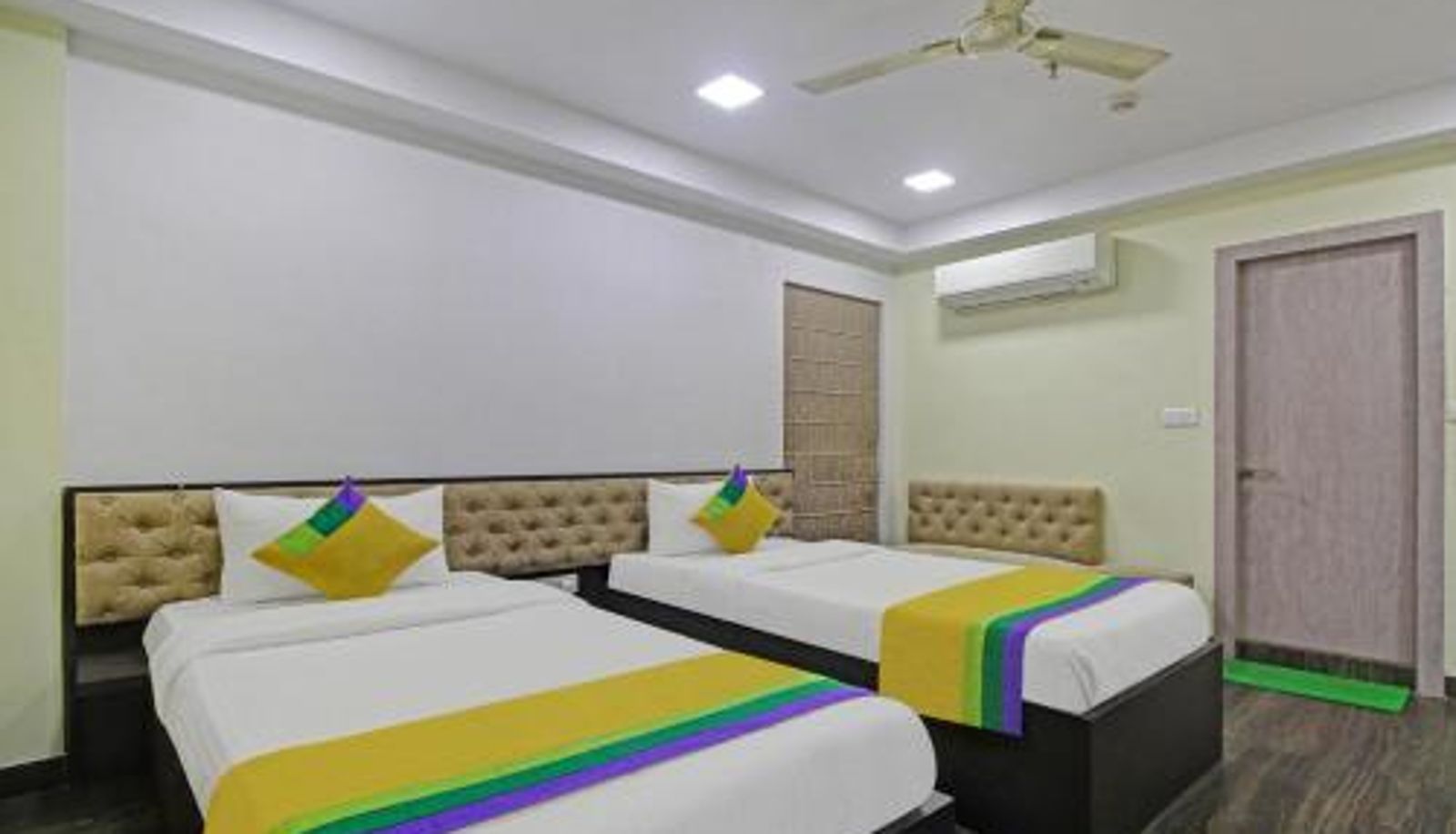 Zimmer - Itsy Hotels Reotel Near Rabindra Sarobar