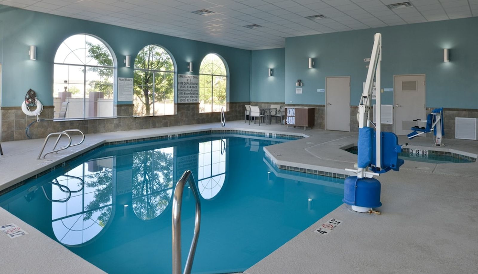 Pool - Holiday Inn Express & Suites FARMINGTON (BLOOMFIELD) by IHG