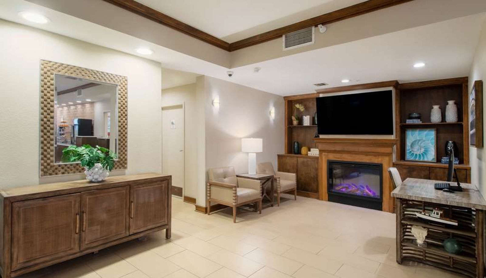 Lobby - Econo Lodge Inn & Suites Foley-North Gulf Shores