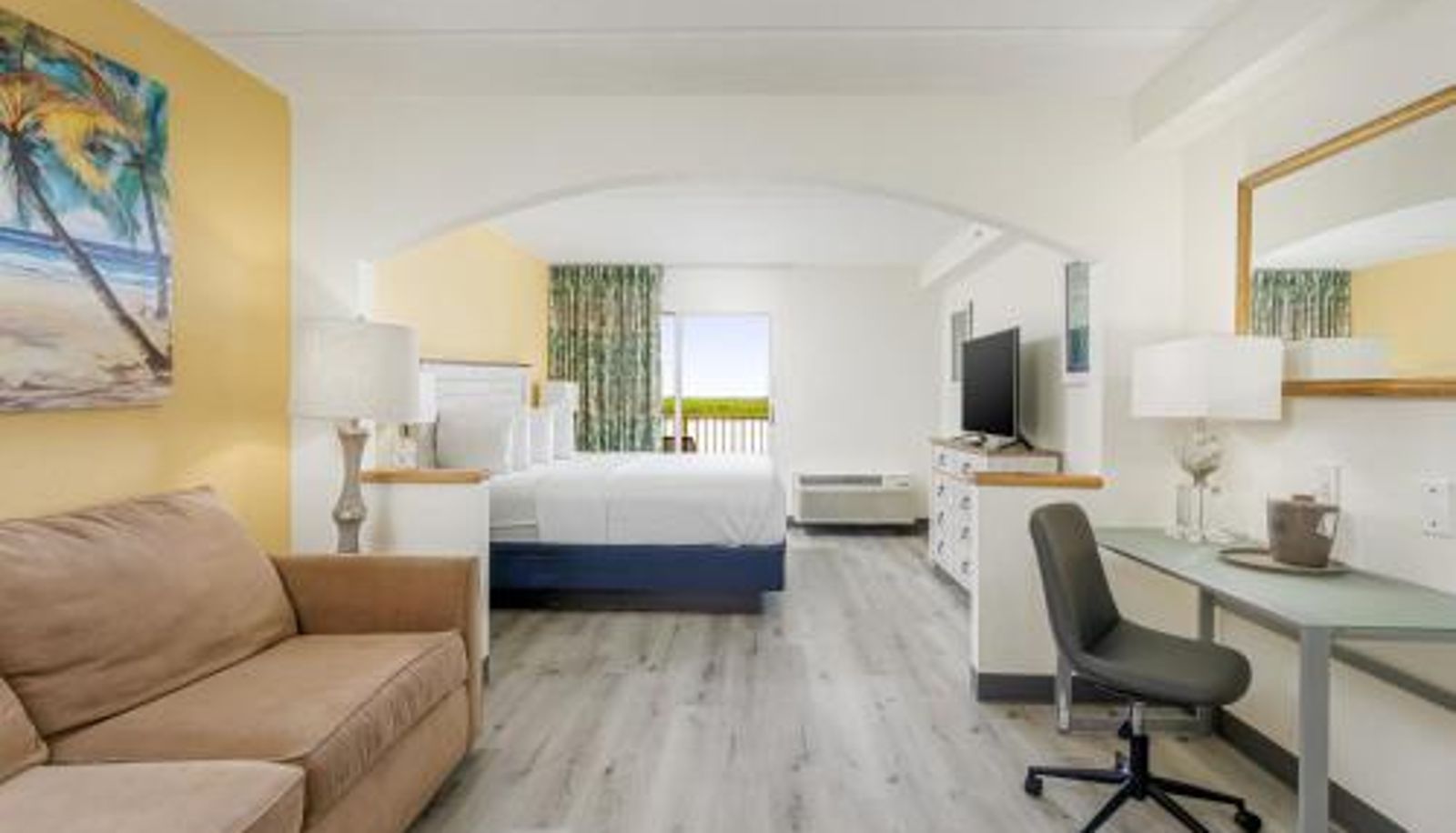 Suite - Hutchinson Island Hotel