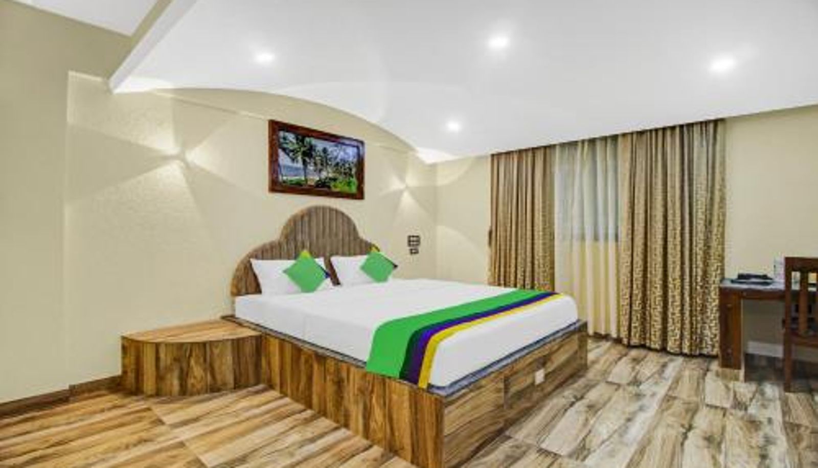 Room - 2 Km From Colva Beach Treebo Majestic Palms