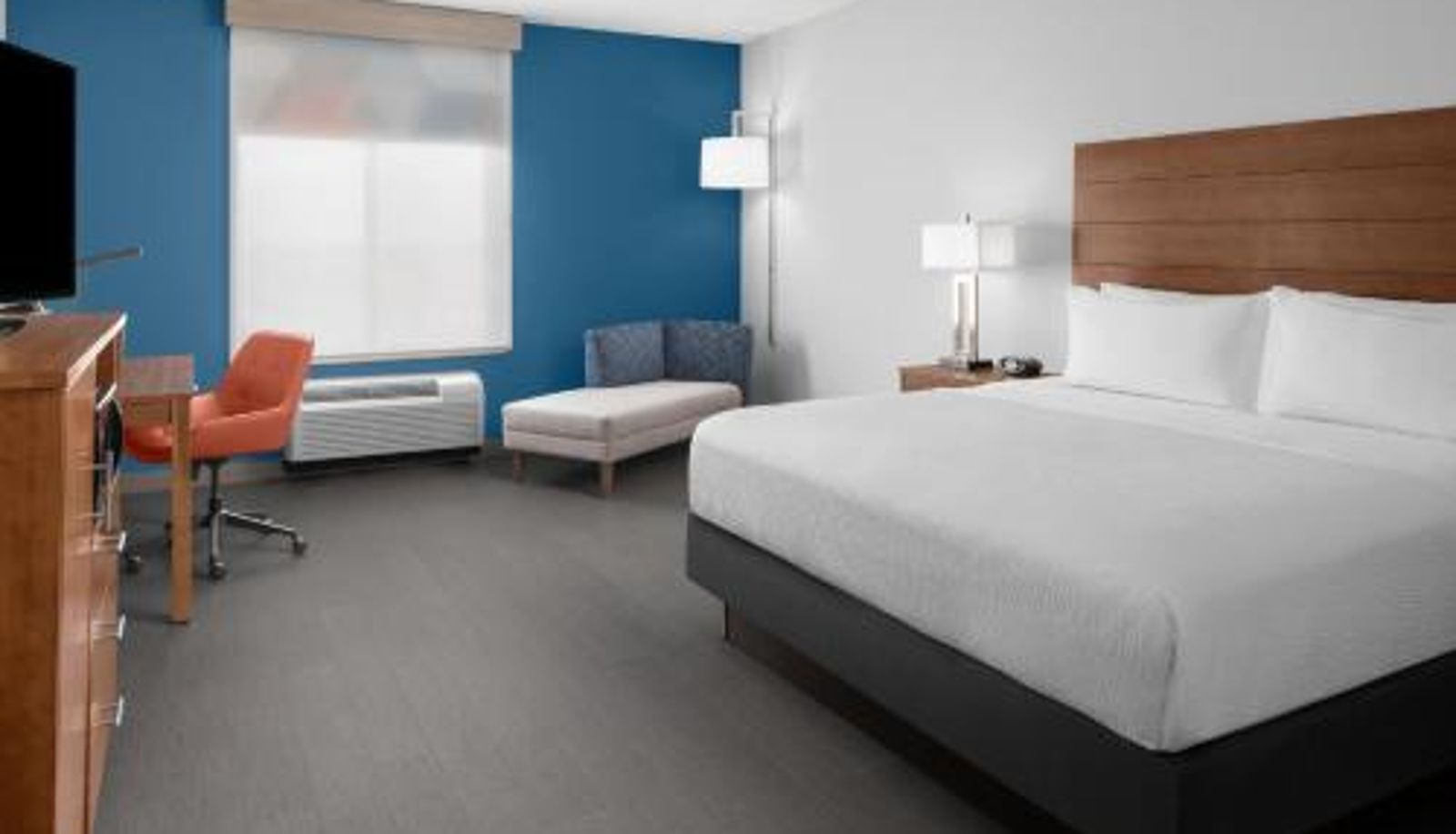Suite - Holiday Inn Express & Suites Midland South I-20 by IHG