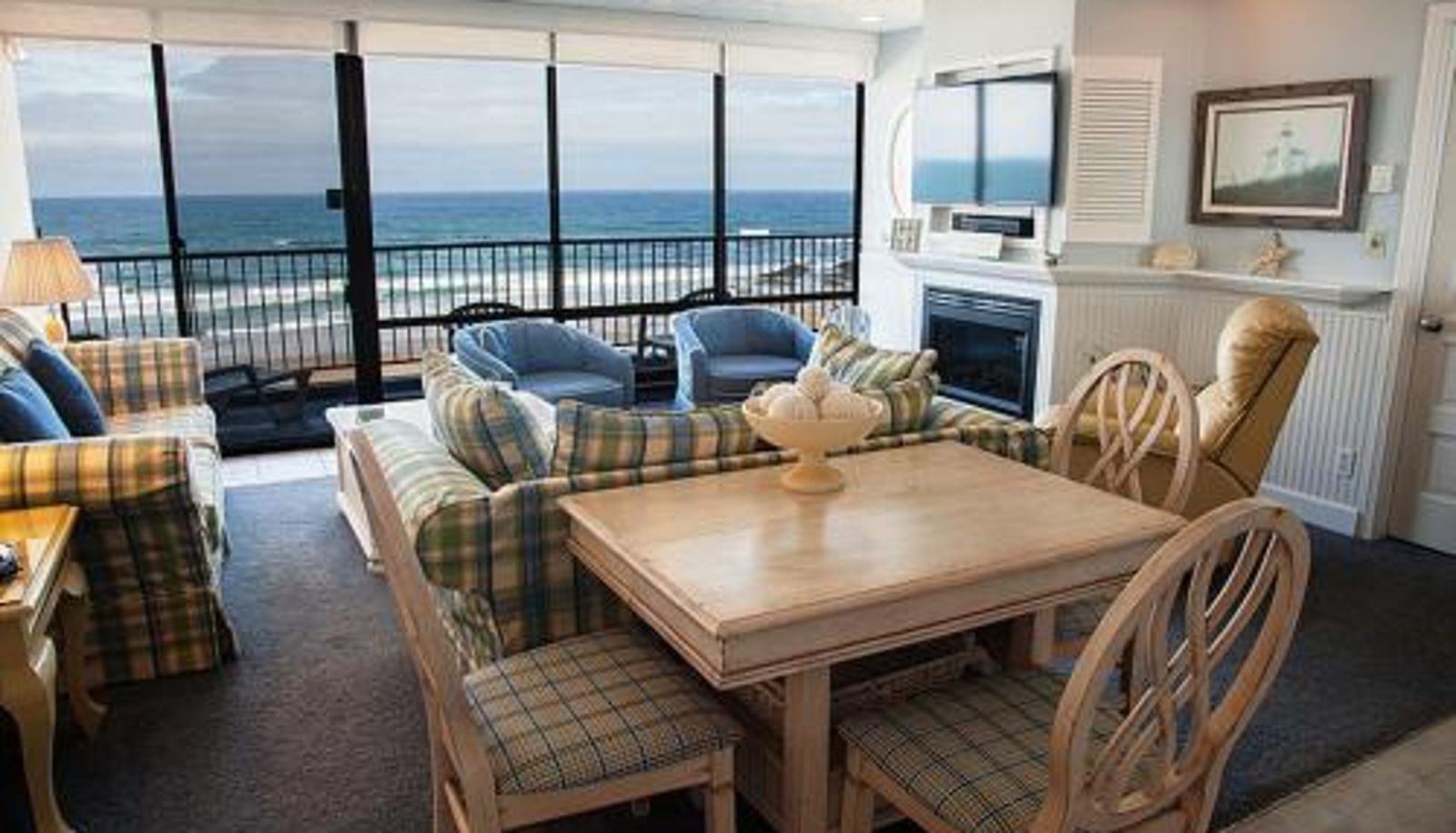 Suite - Inn at Spanish Head Resort Hotel