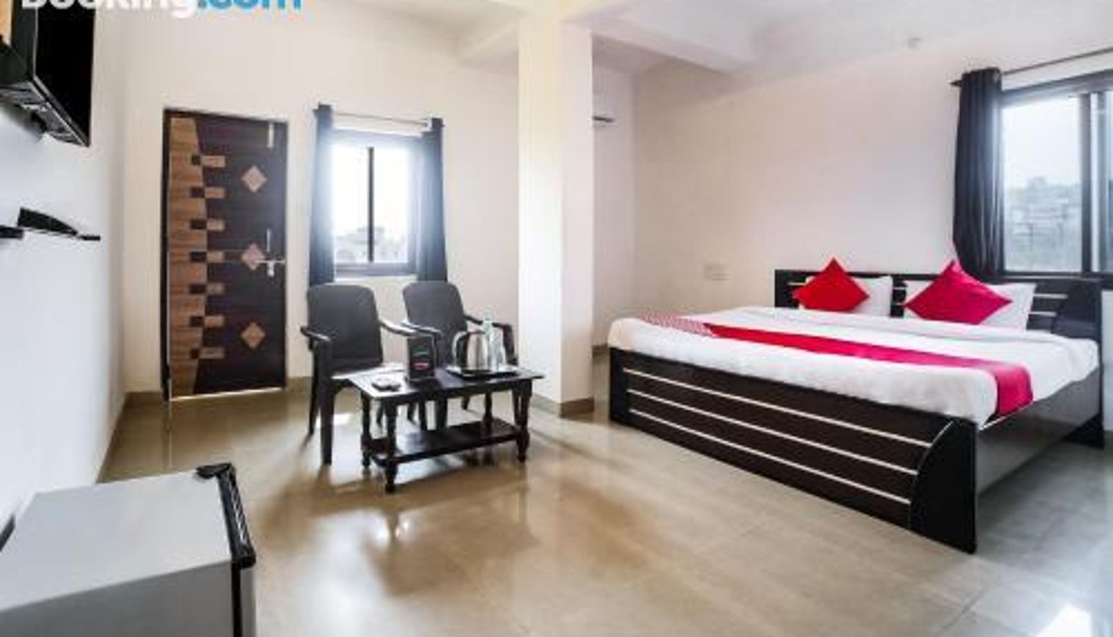 Triple room - OYO 18738 Hotel Saniya Udaipur