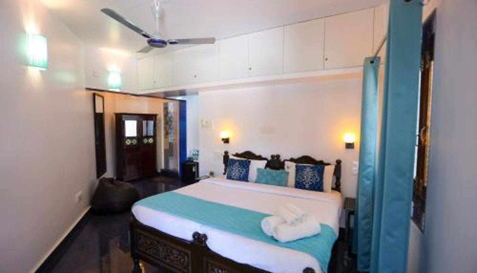 Info - Le Clarisse Guest House