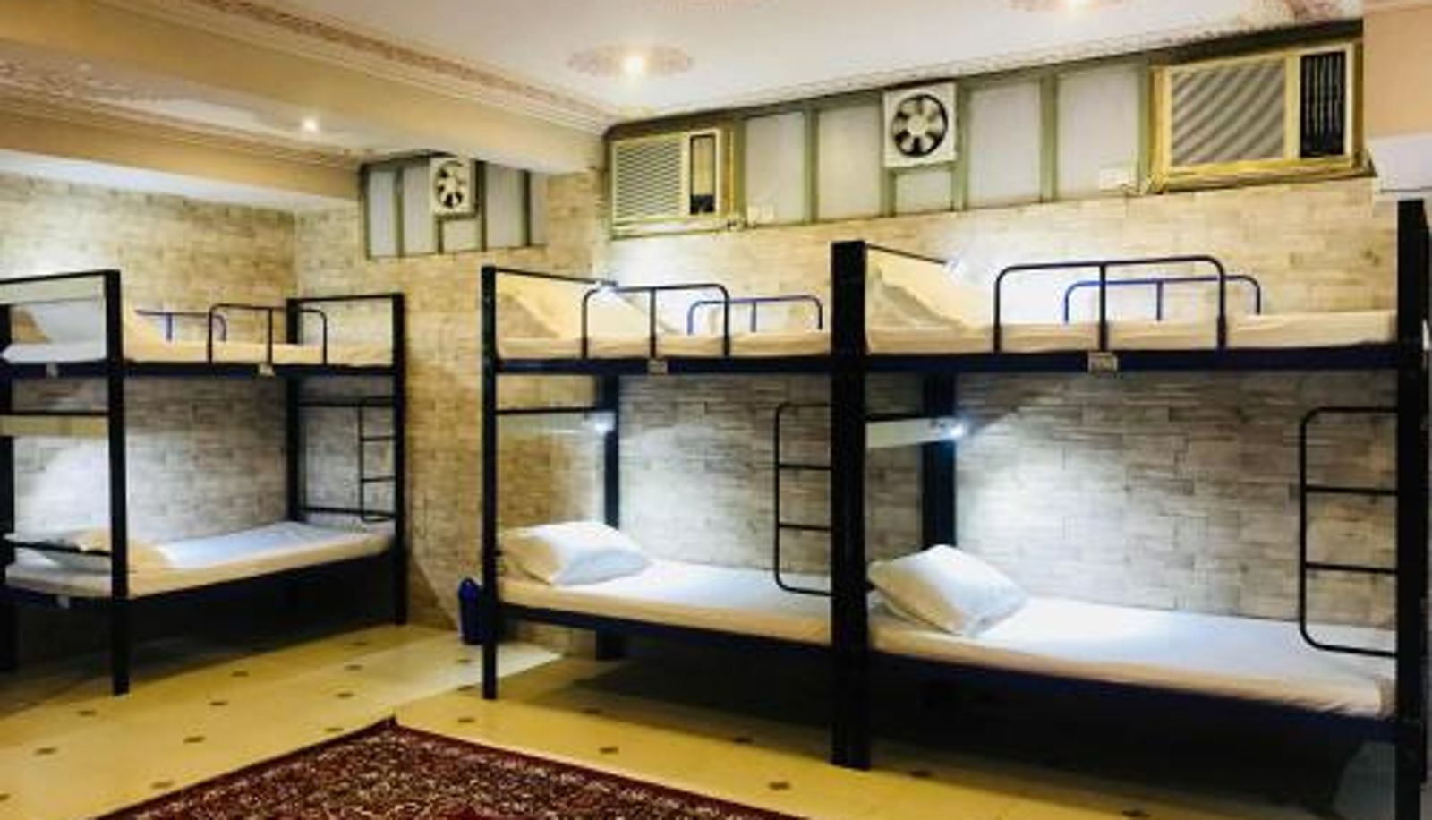 Info - Hotel Classic Inn Near Jaipur Train Station