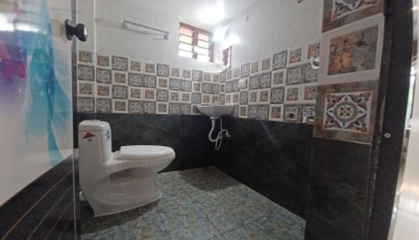 Standard room - JEENA MOTEL