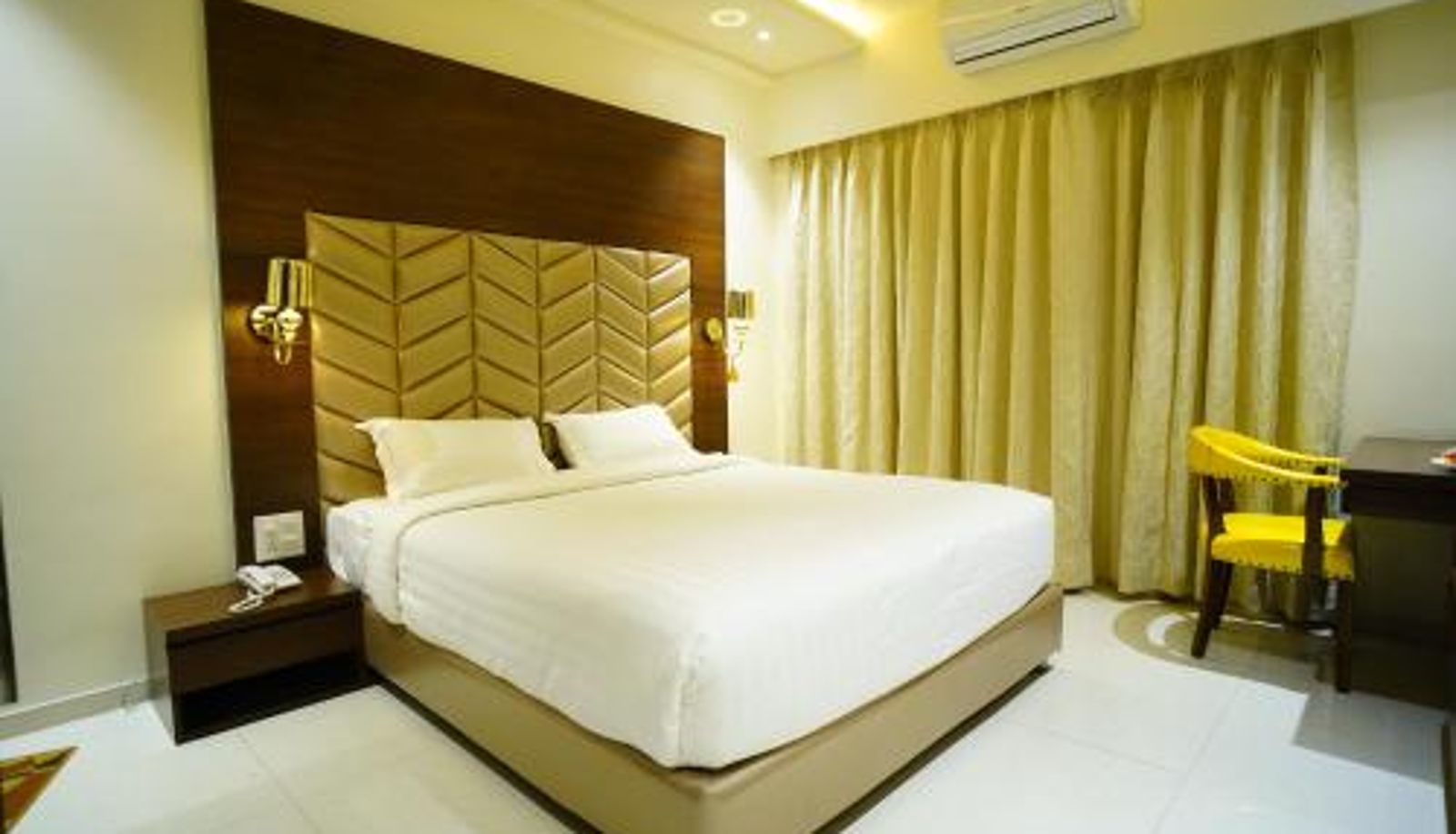 Room - Orange Tree Hotels