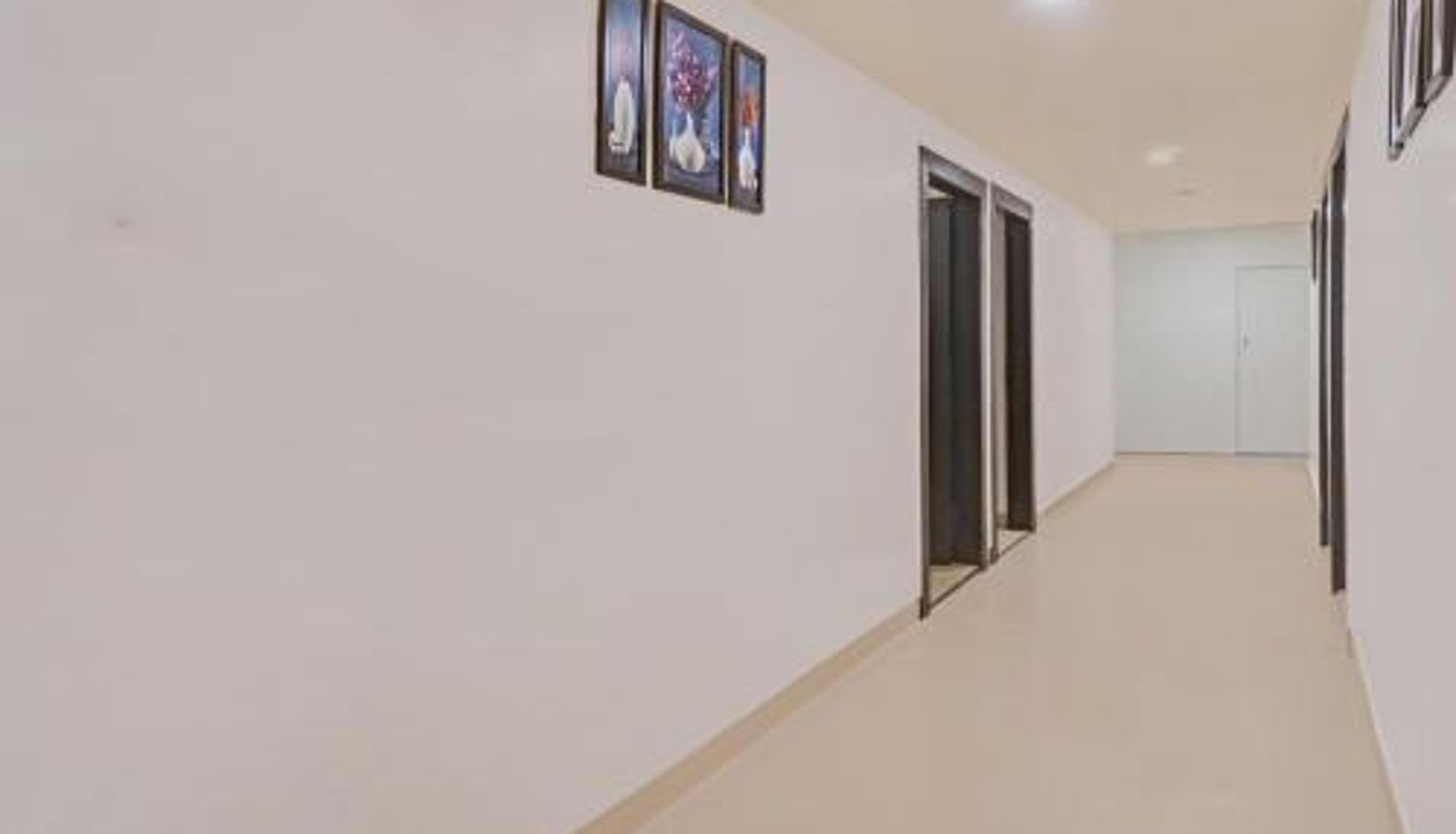 Recepción - Itsy Hotels Crown Inn