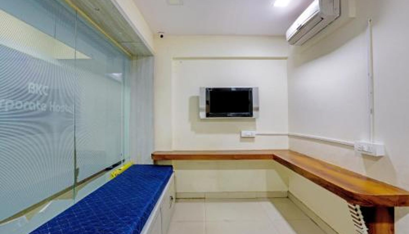 Info - Hotel BKC Corporate Inn