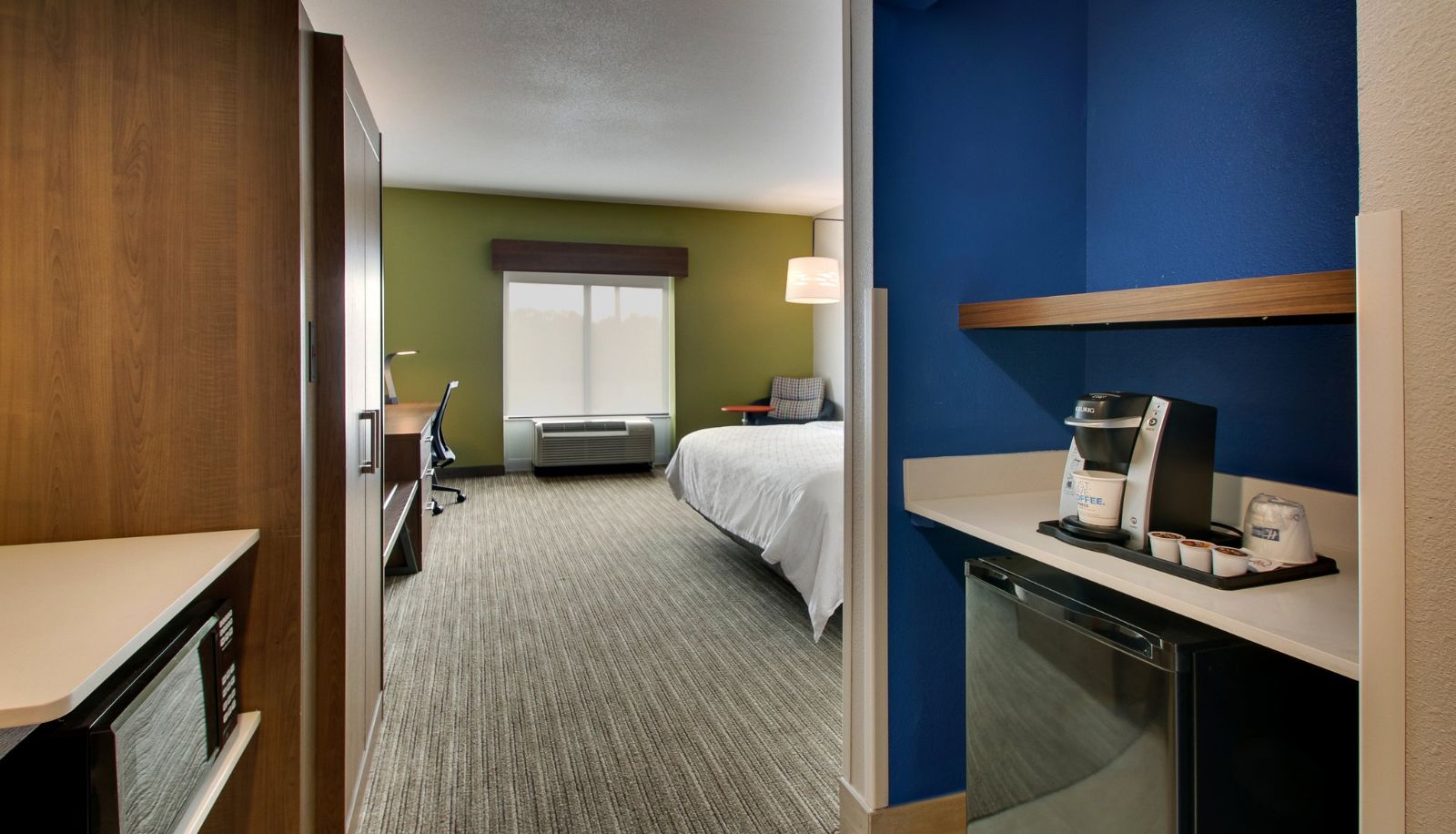 Room - Holiday Inn Express & Suites JACKSONVILLE NORTH-FERNANDINA by IHG