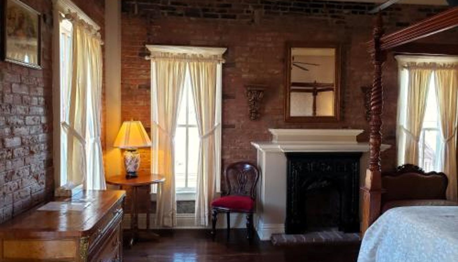Zimmer - Iron Horse Hotel