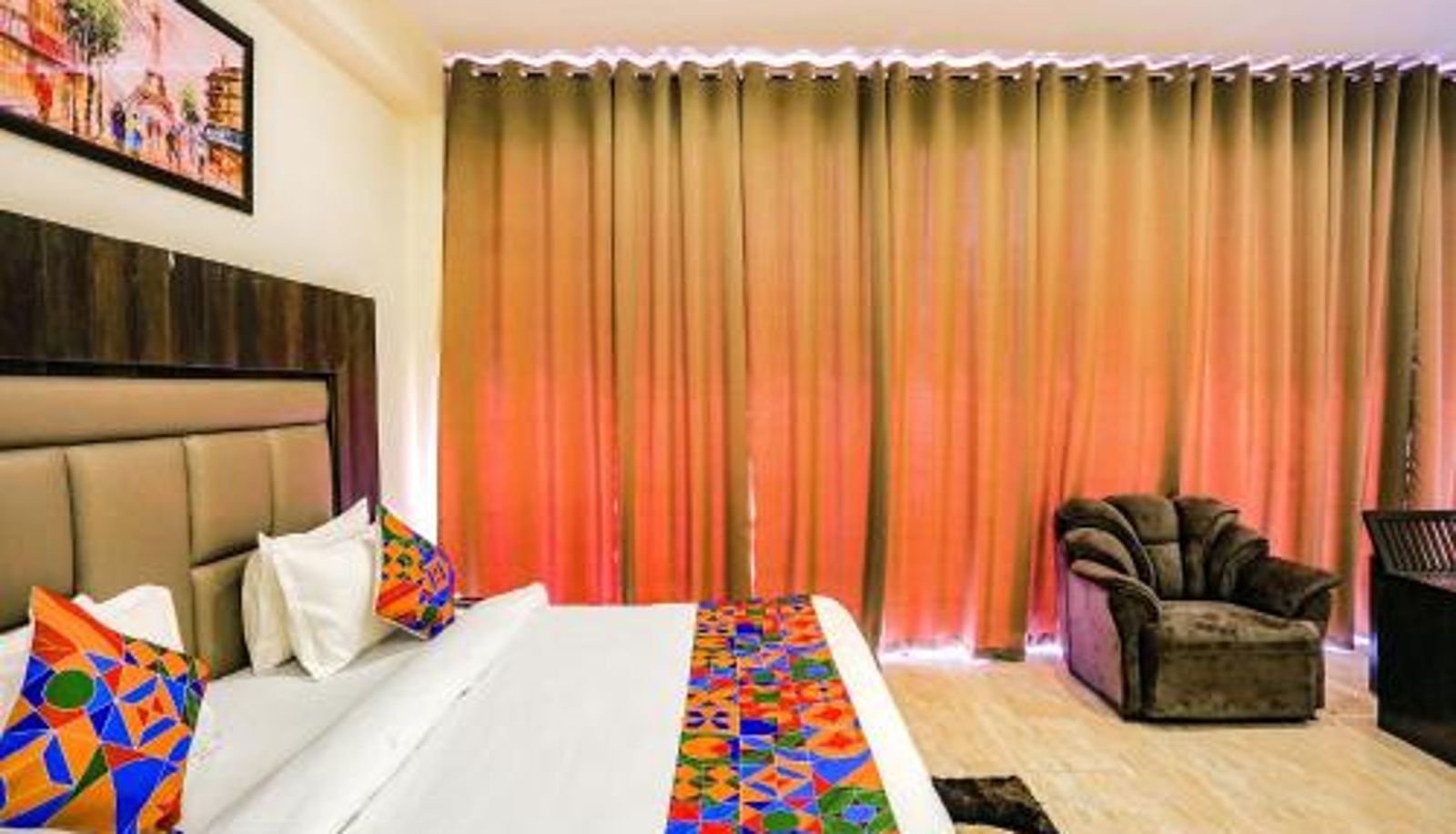 Info - FabHotel The Kiara Near IGI Delhi Airport