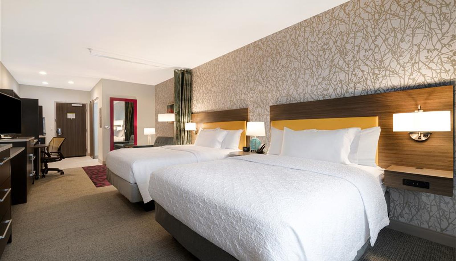 Zimmer - Home2 Suites by Hilton Redding