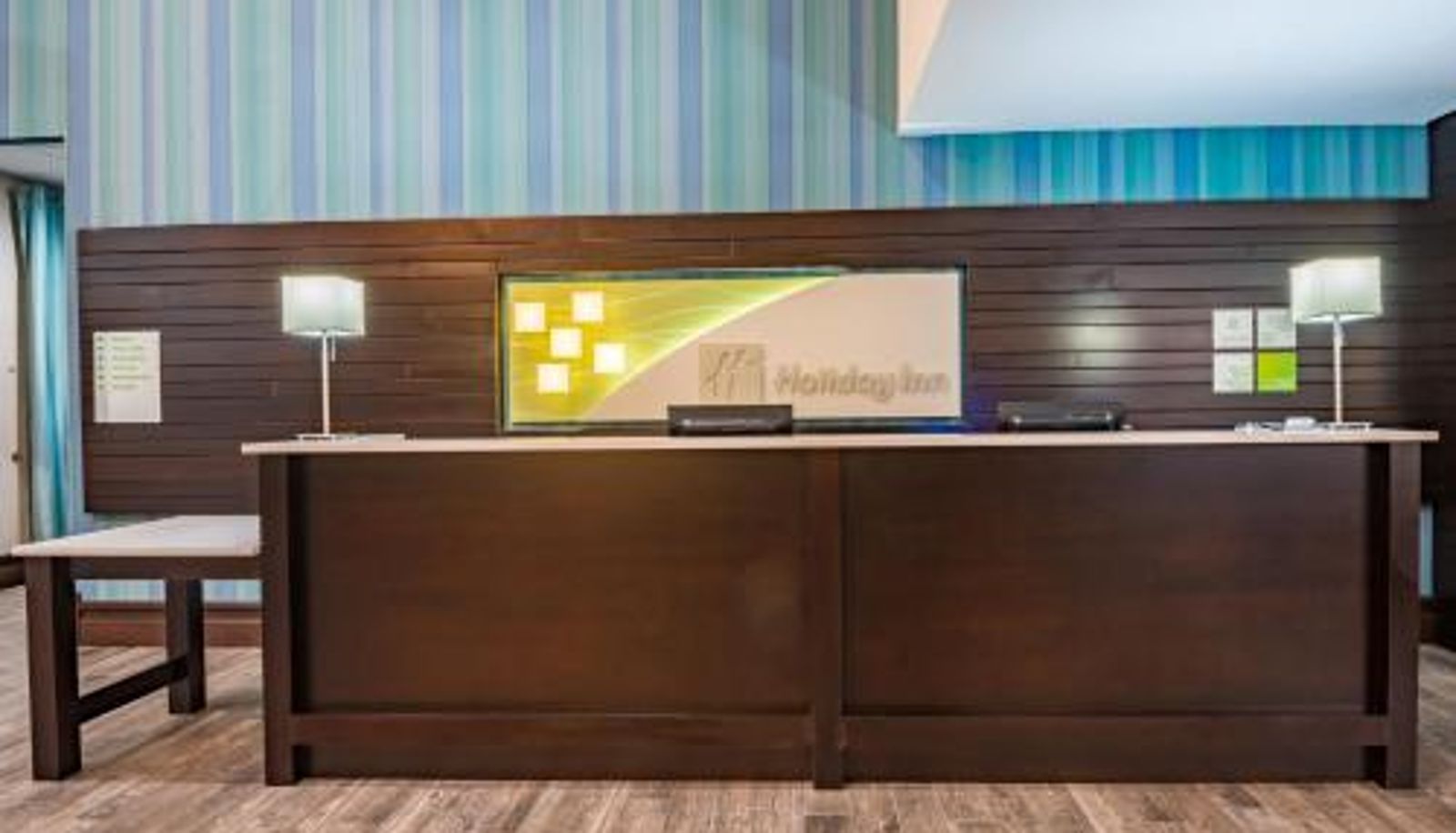 Reception - Holiday Inn Salina by IHG