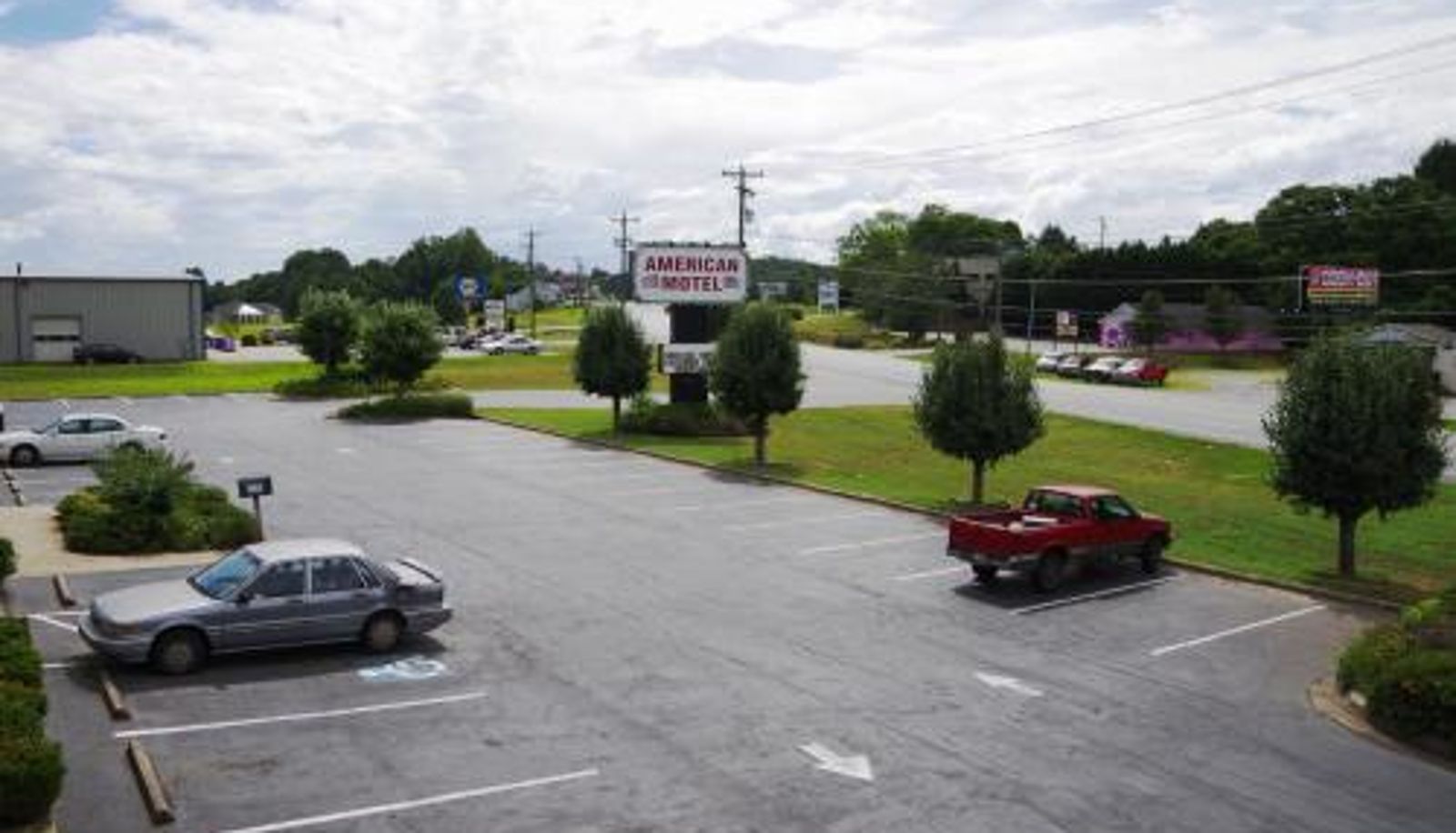 Info - American Motel - Lenoir