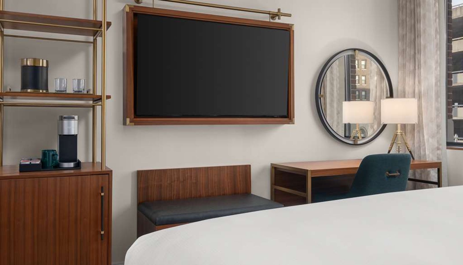 Zimmer - Hotel Ardent Dayton Downtown Tapestry Collection by Hilton