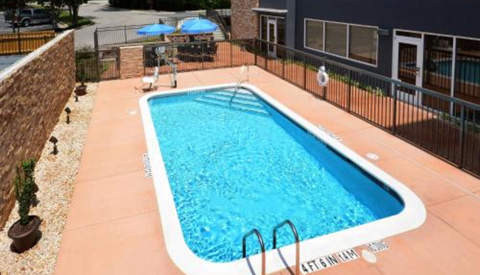 Piscine - Fairfield Inn & Suites by Marriott Raleigh Capital Blvd./I-540