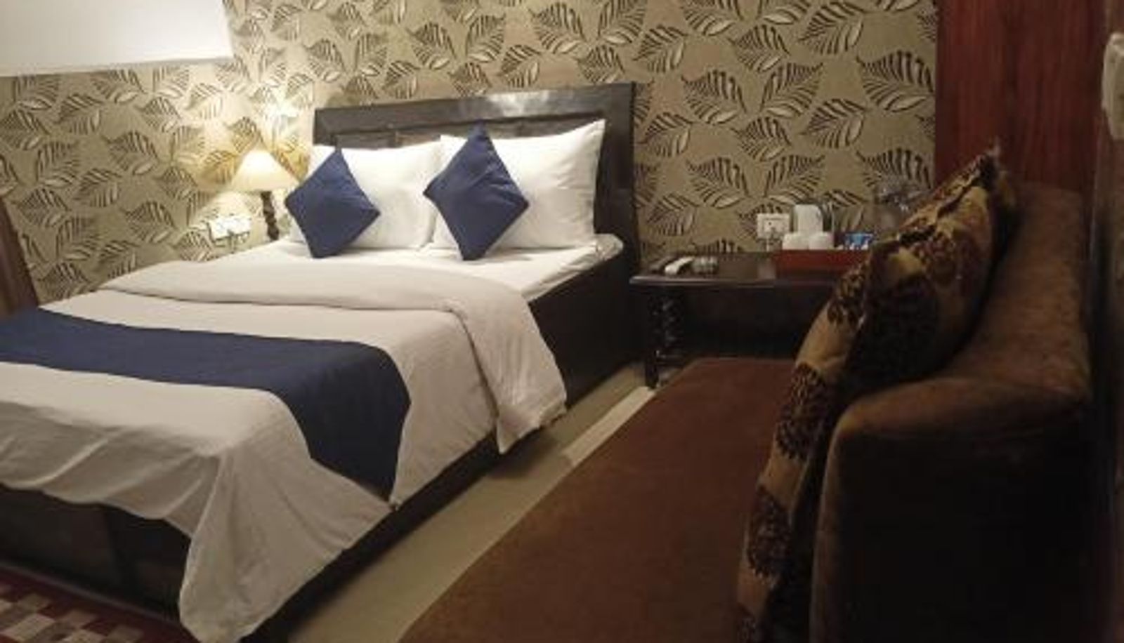 Room - New Orange Tree Classic Fall in Mussoorie with pool & parking