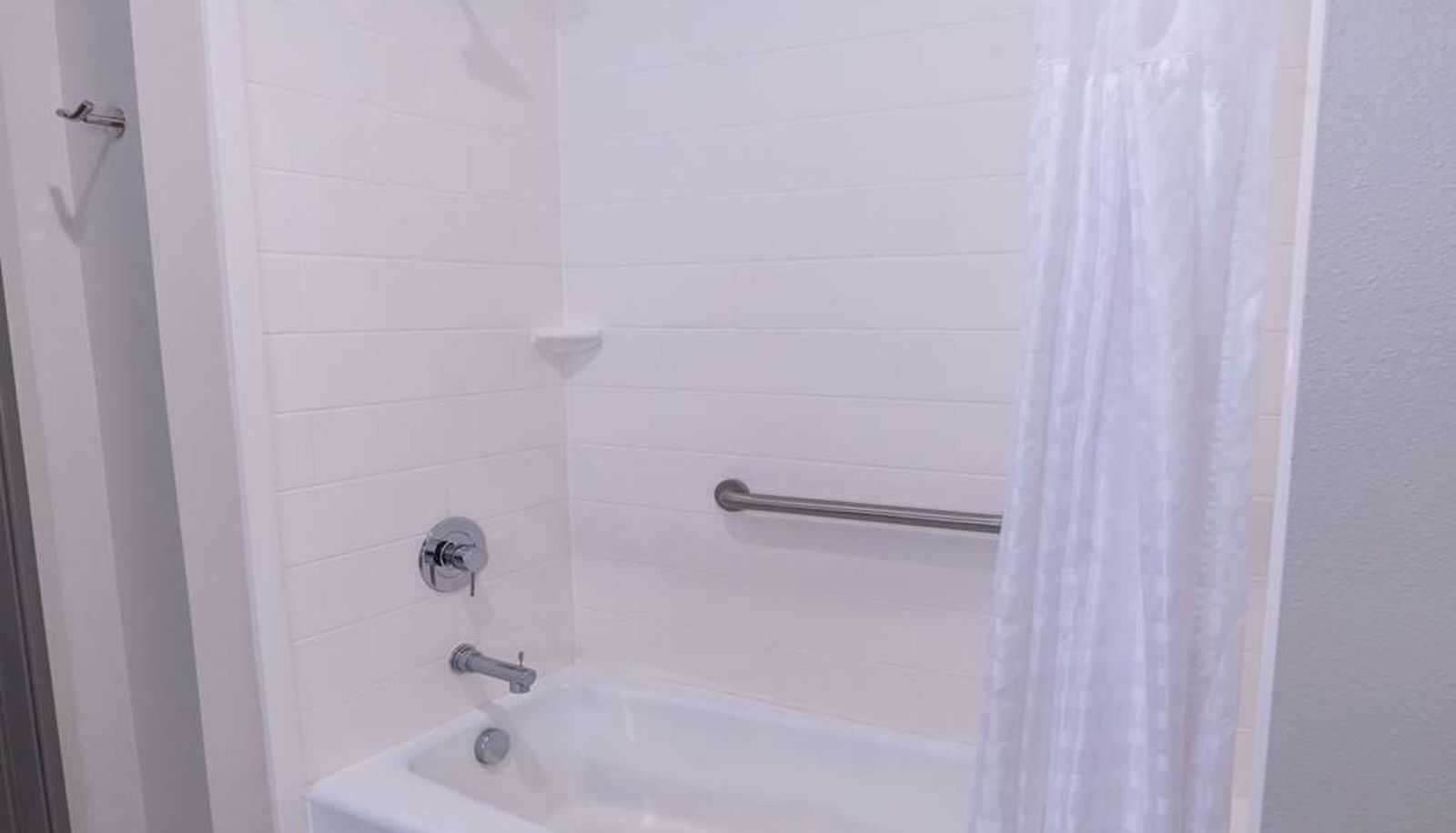 Room - La Quinta Inn & Suites by Wyndham Corpus Christi Southeast