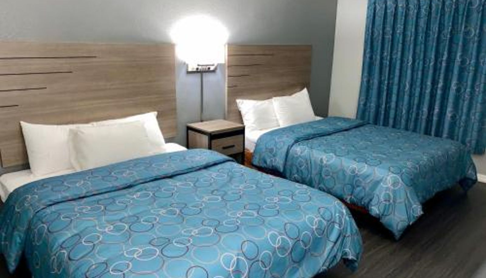 Standardzimmer - Budget Host Inn