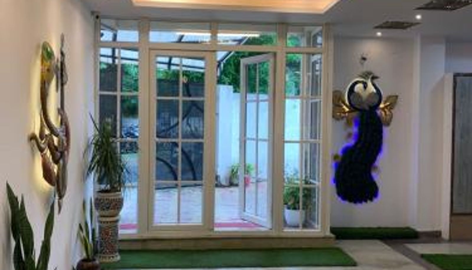 Reception - Silver Key Suites