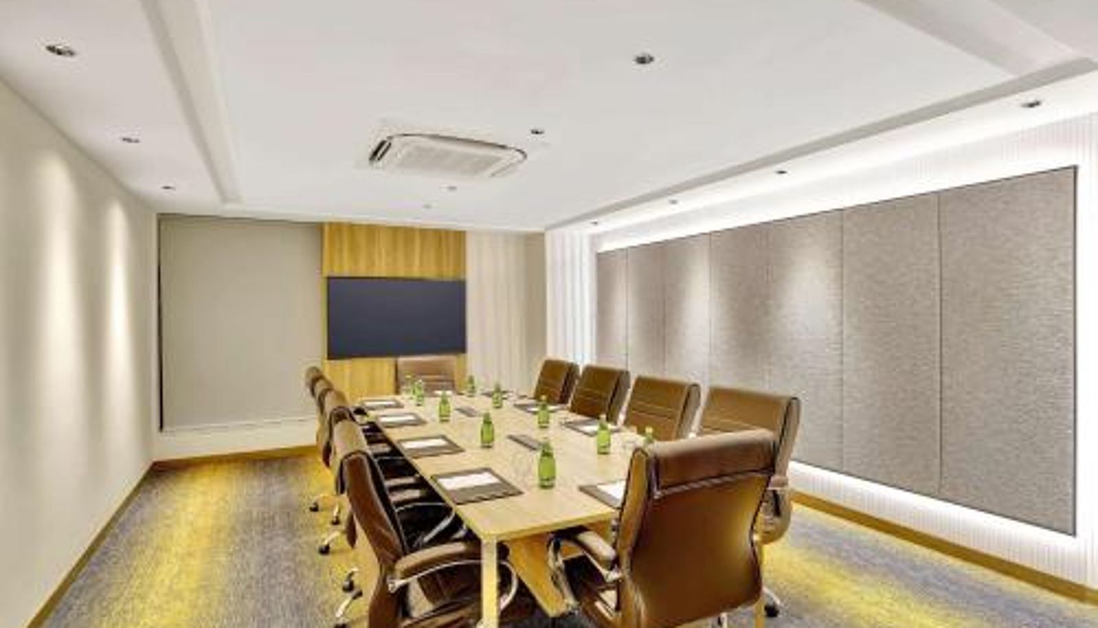 Conference room - Park Inn by Radisson Surat