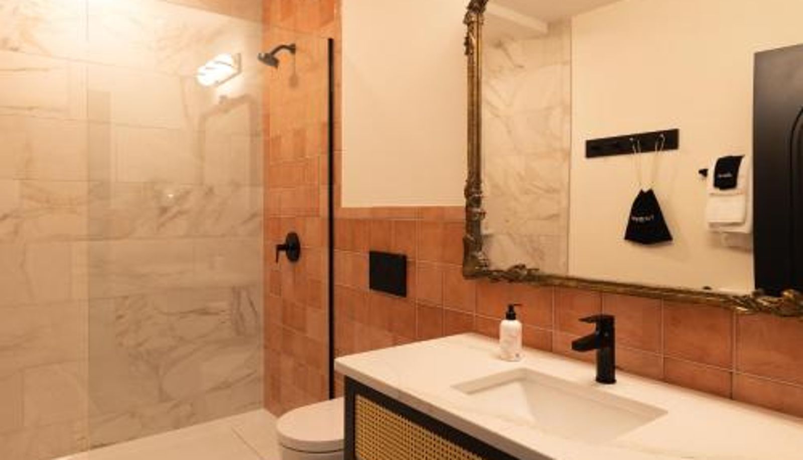Badezimmer - Hotel Thaxter