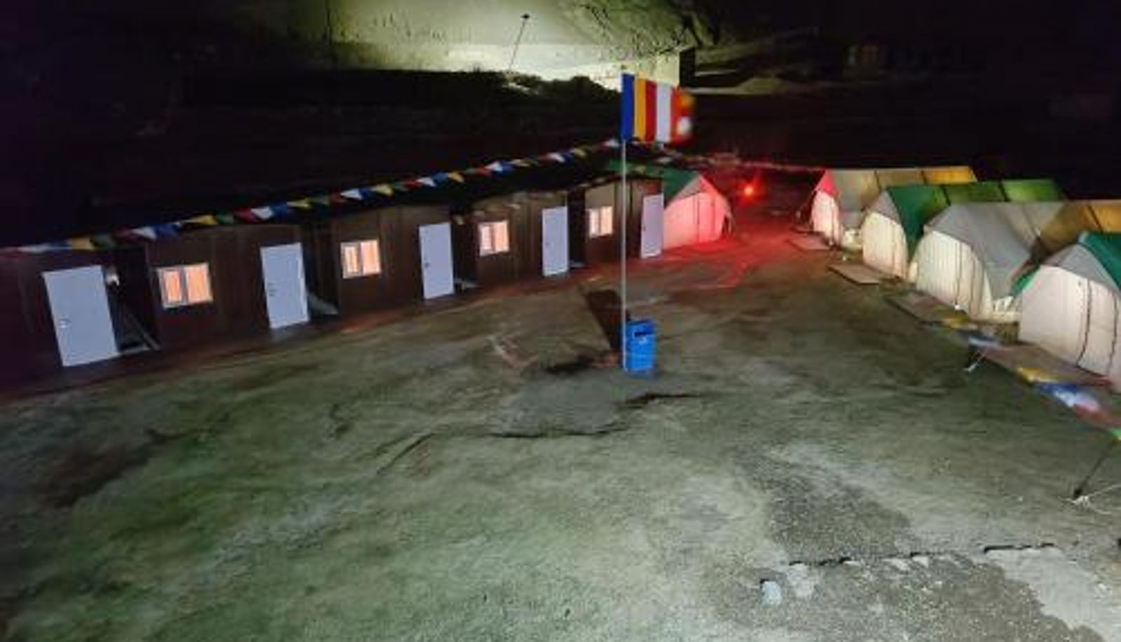 Zona exterior del hotel - Golden Mark Cottage Tsomoriri Lake
