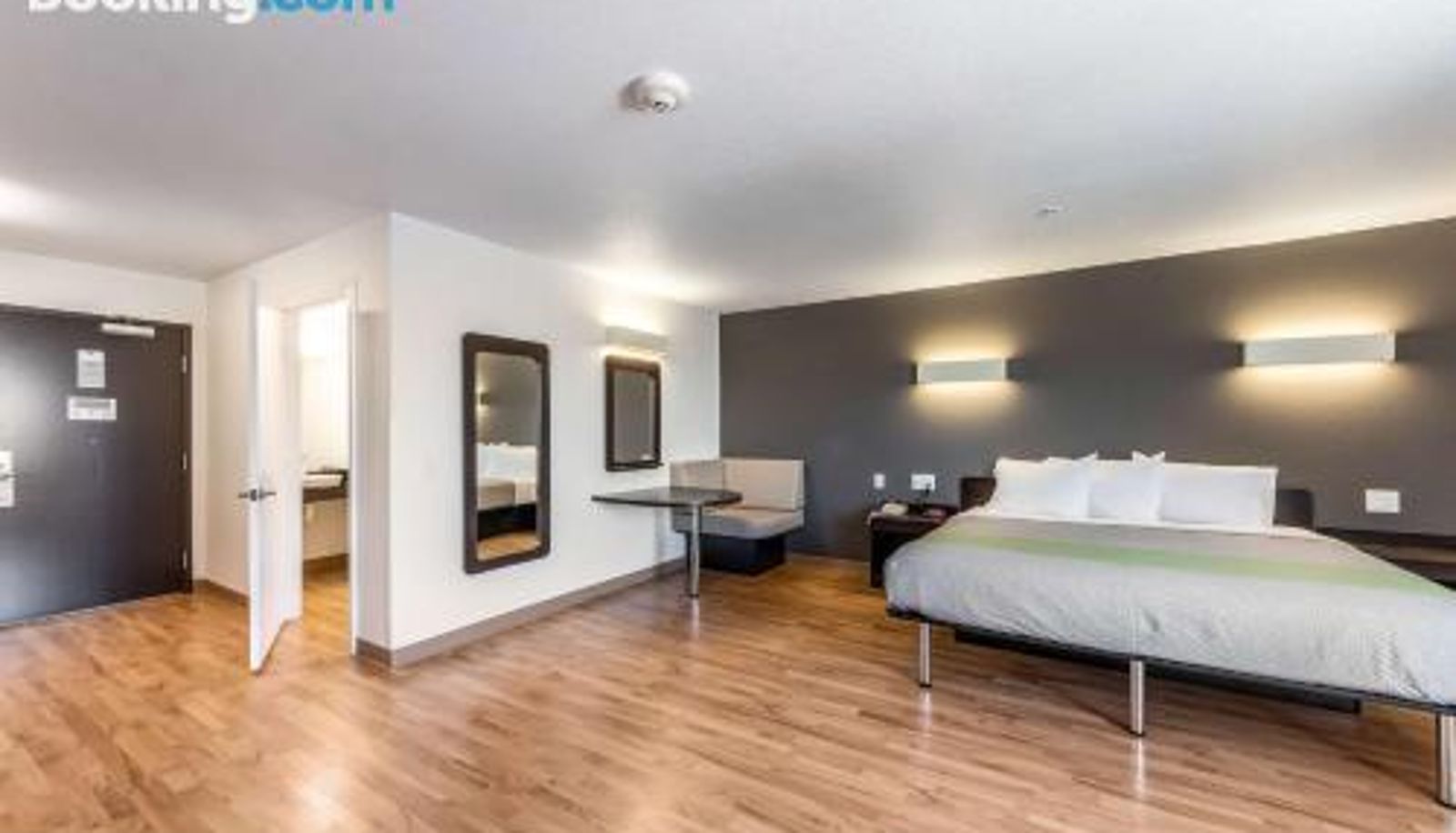 Kamer - Studio 6 San Marcos