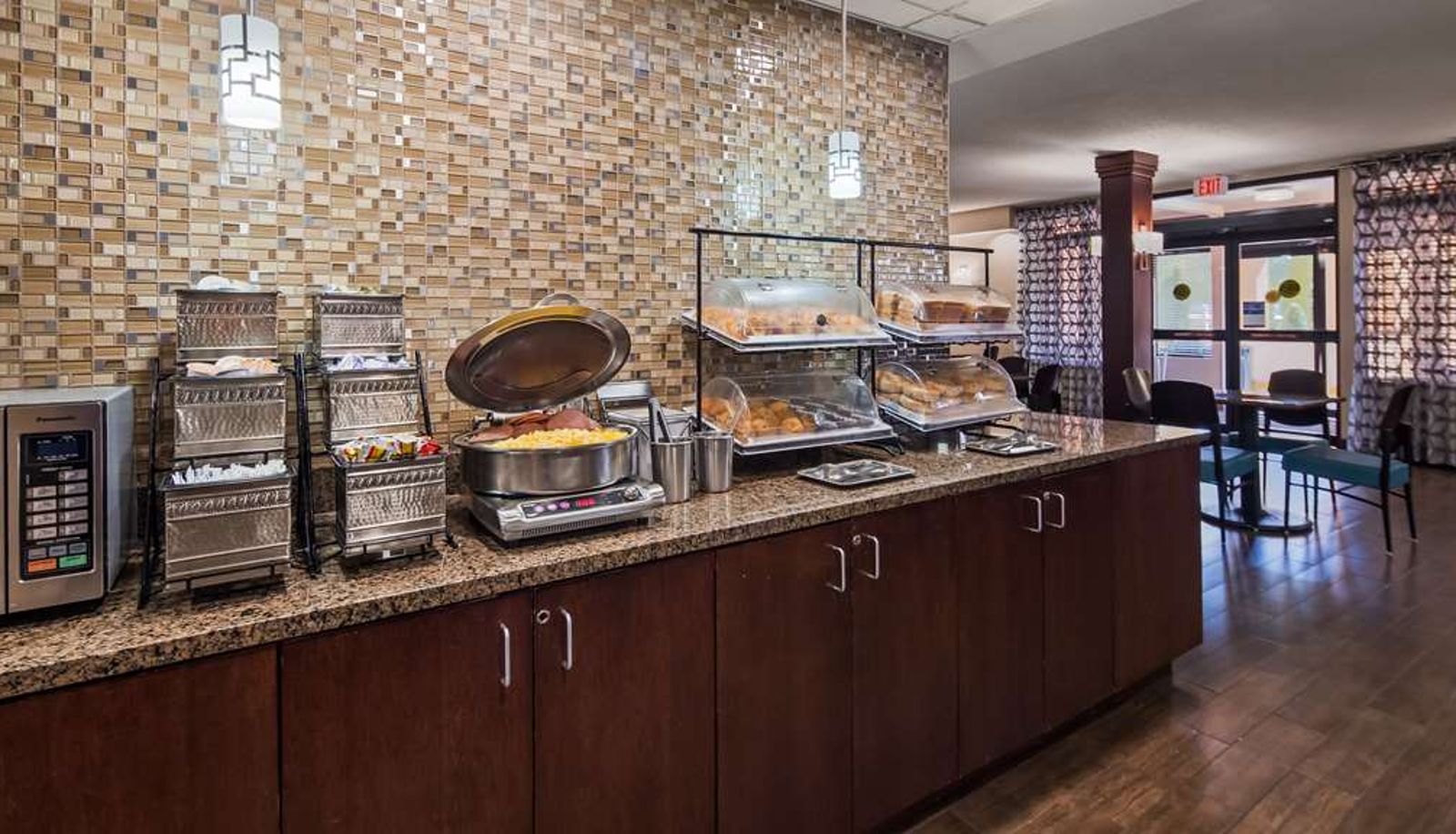 Restauracja - Best Western Plus Galleria Inn & Suites